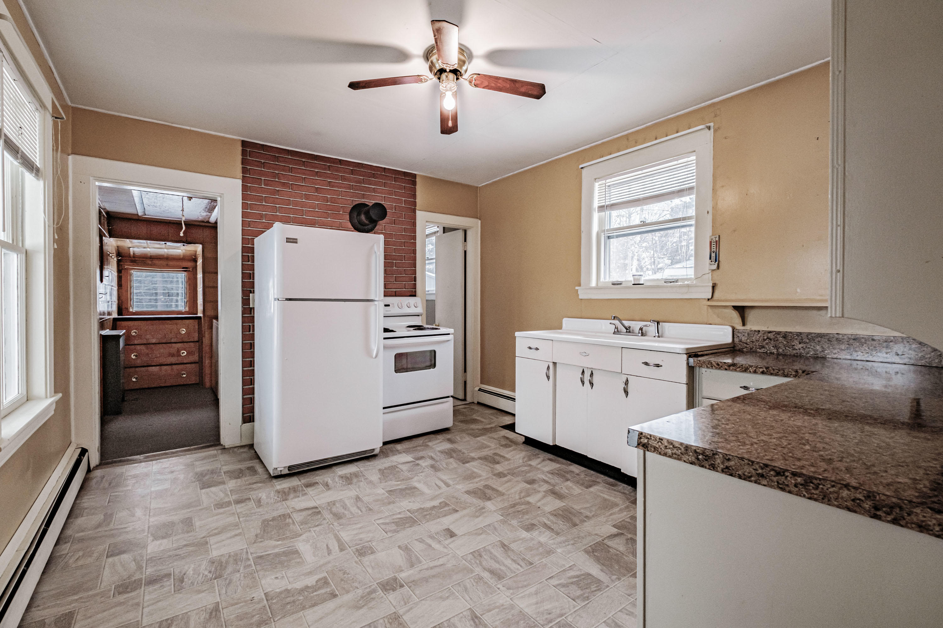 21 Pleasant Road, Greenwood, ME, 04255-3033