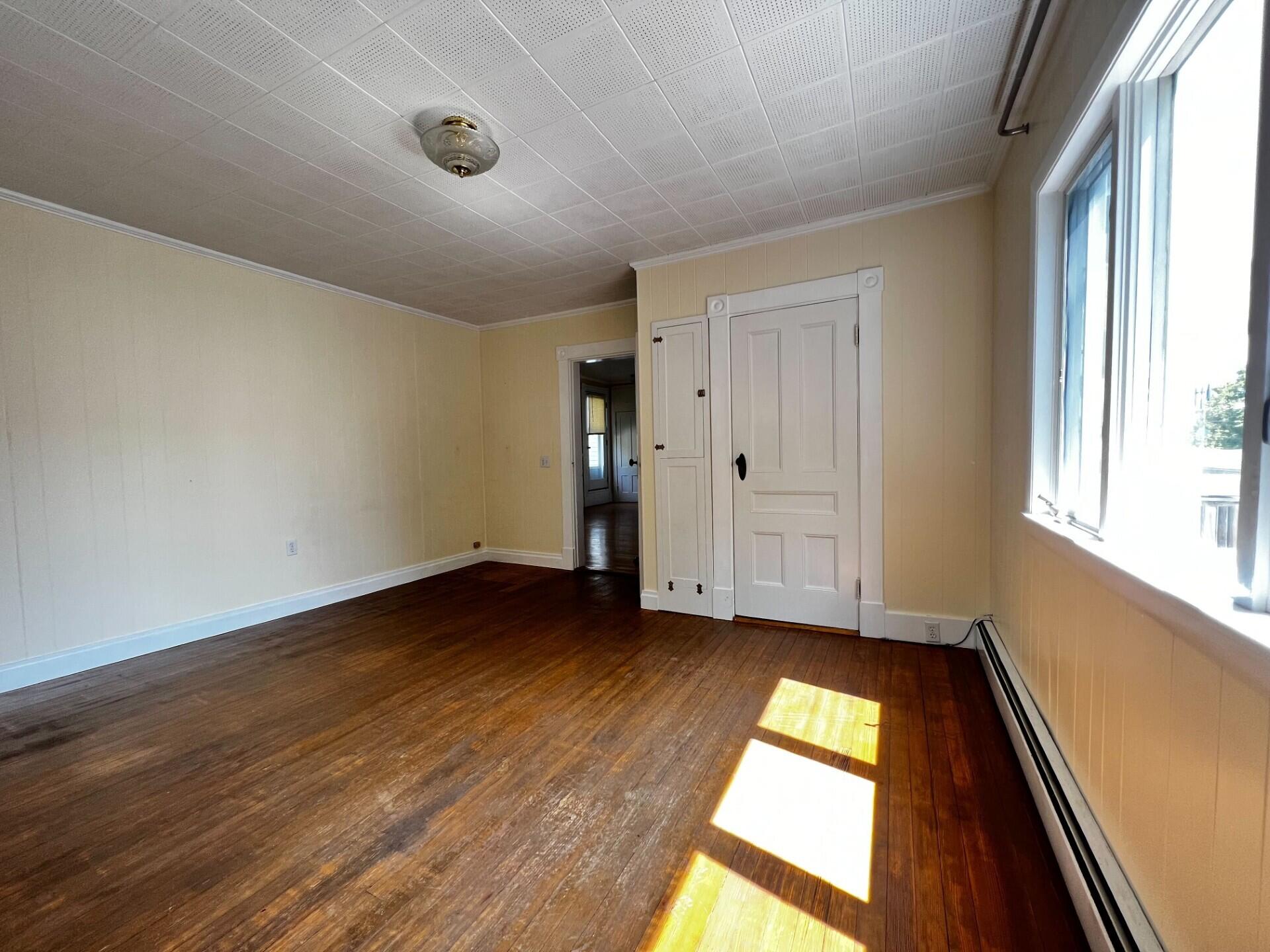 61 Main Street, Dexter, ME, 04930