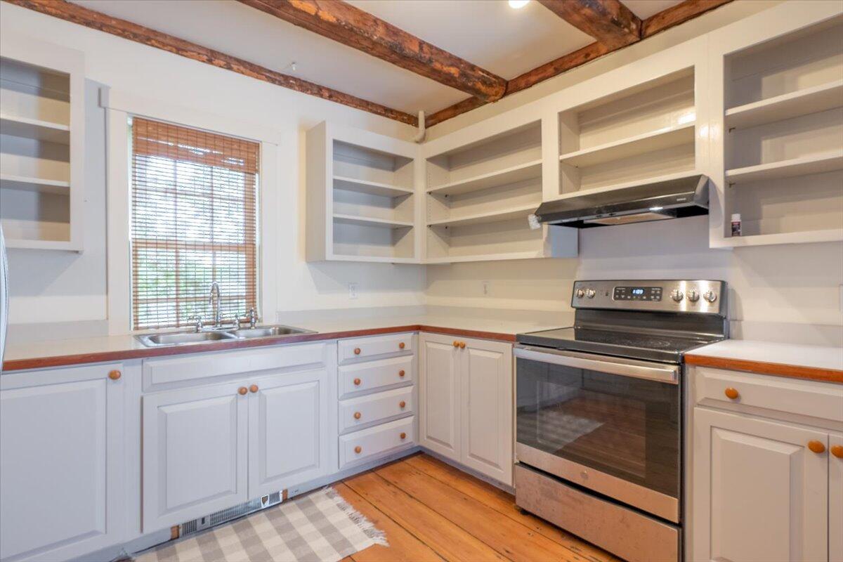 56 Thomaston Street, Rockland, ME, 04841