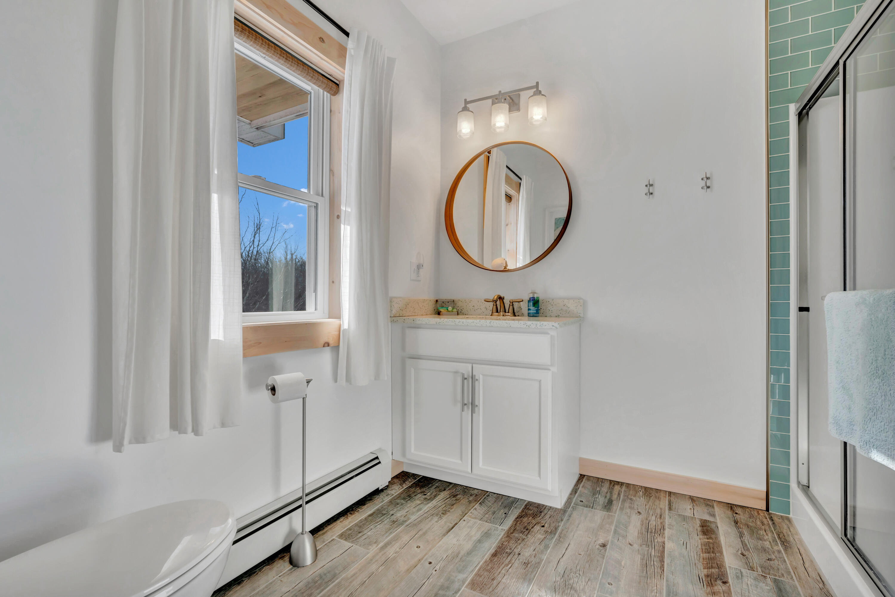 19 Crescent Beach Road, Owls Head, ME, 04854