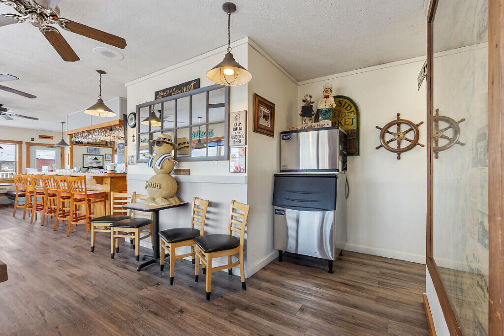 30 Main Street, Belfast, ME, 04915