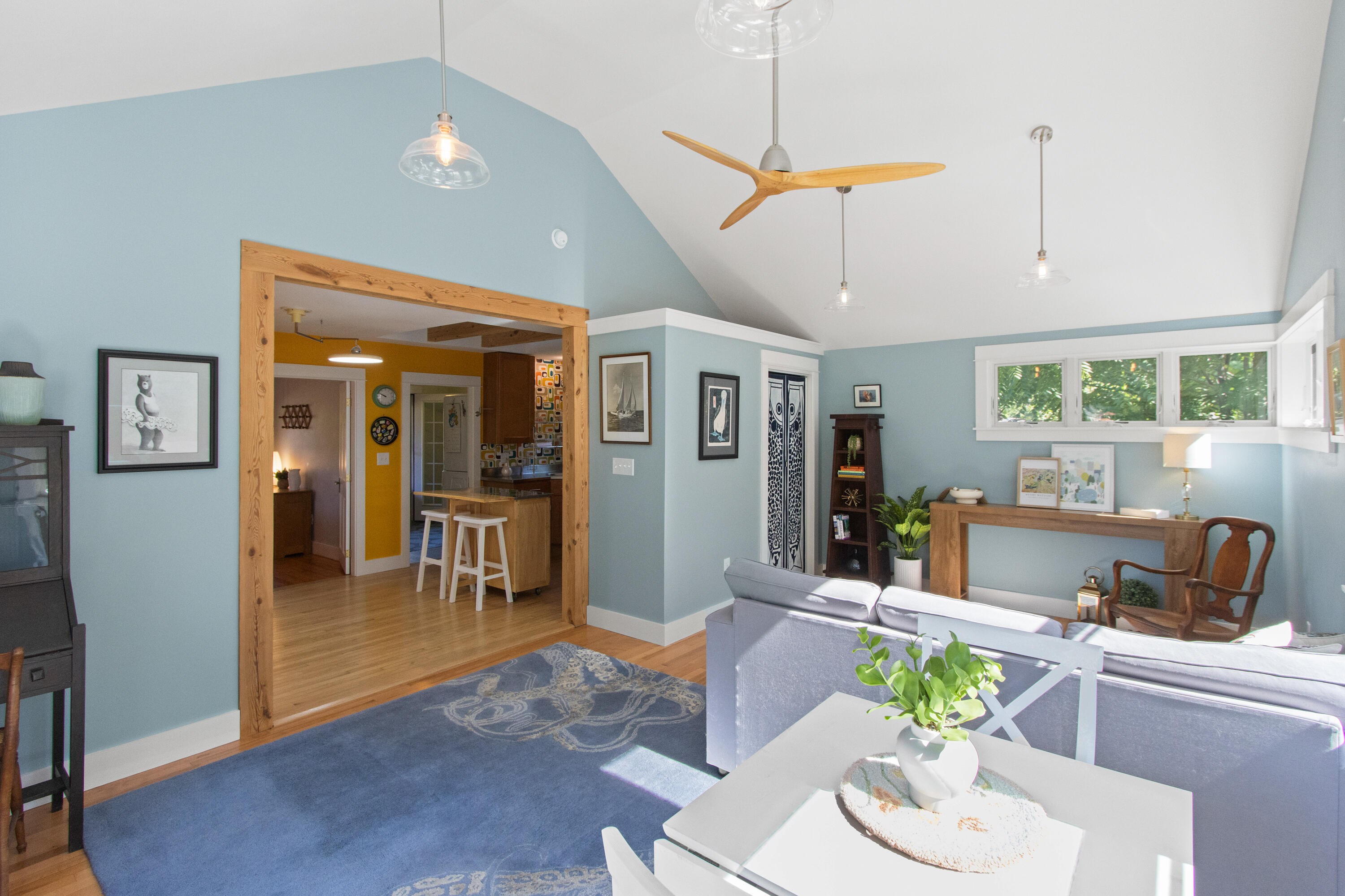 118 Rowe Avenue, Portland, ME 04102 Living Area