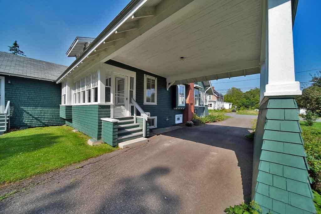 63 High Street, Houlton, ME, 04730