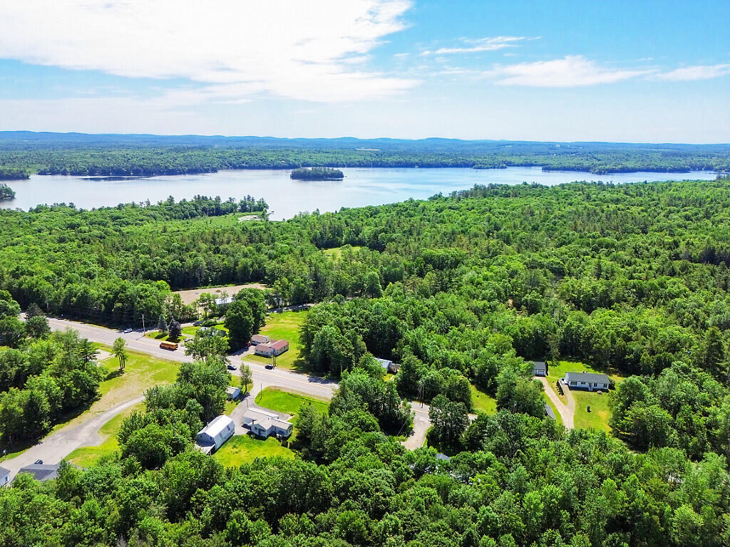 1650 N Belfast Avenue, Vassalboro, ME 04989 52