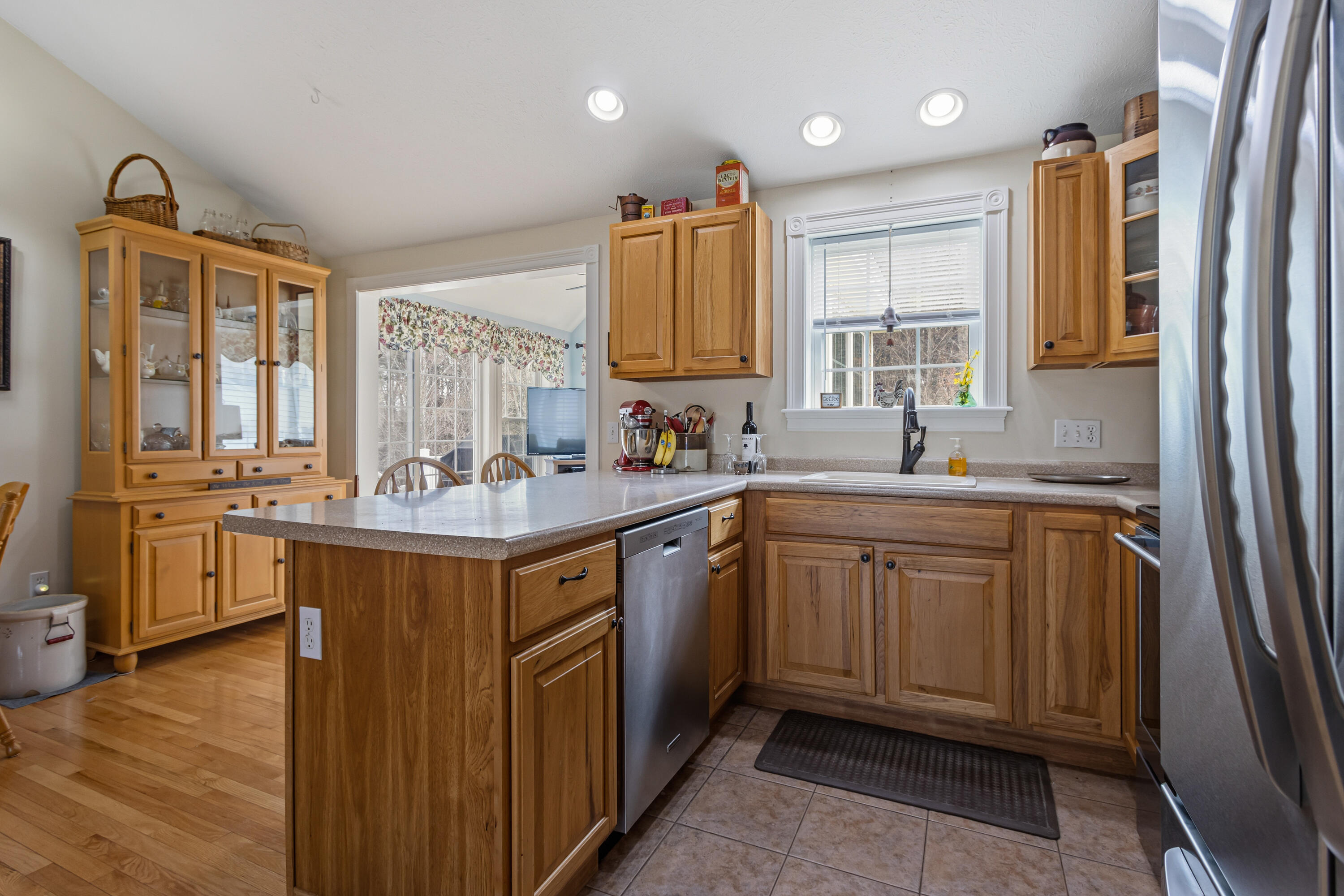 4 Chantelle Way, Saco, ME, 04072