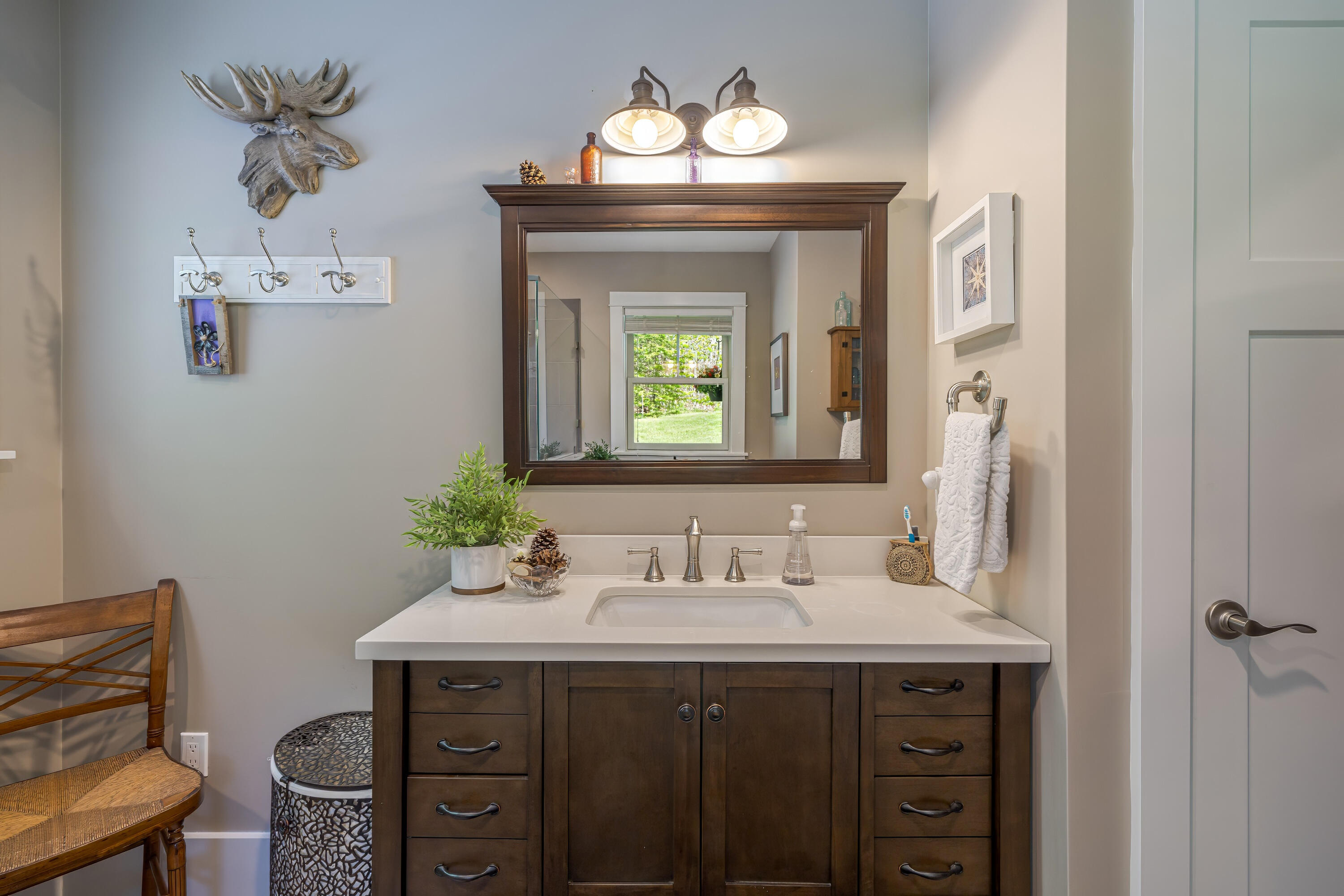 1st floor bathroom