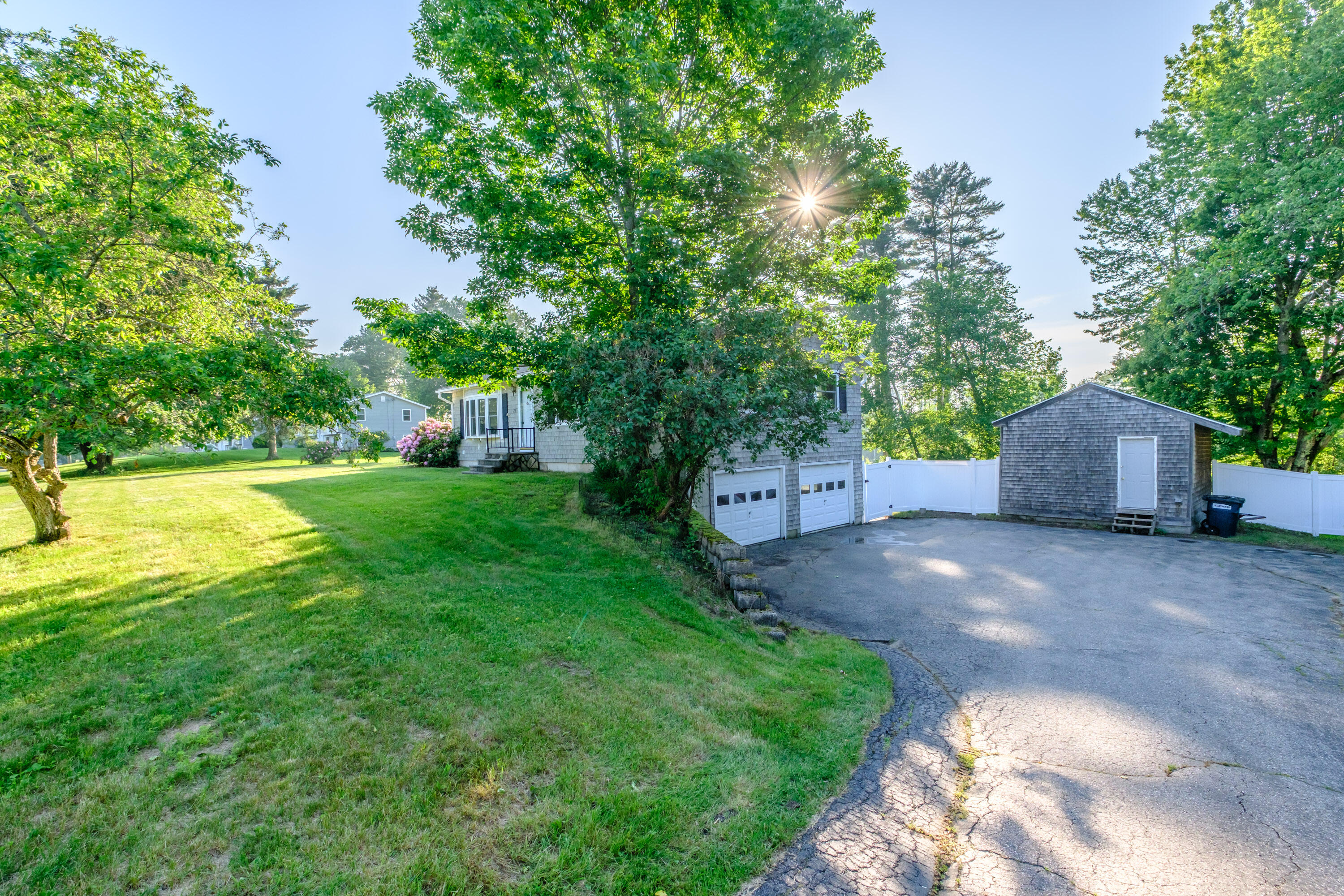 21 Libby Drive, Buxton