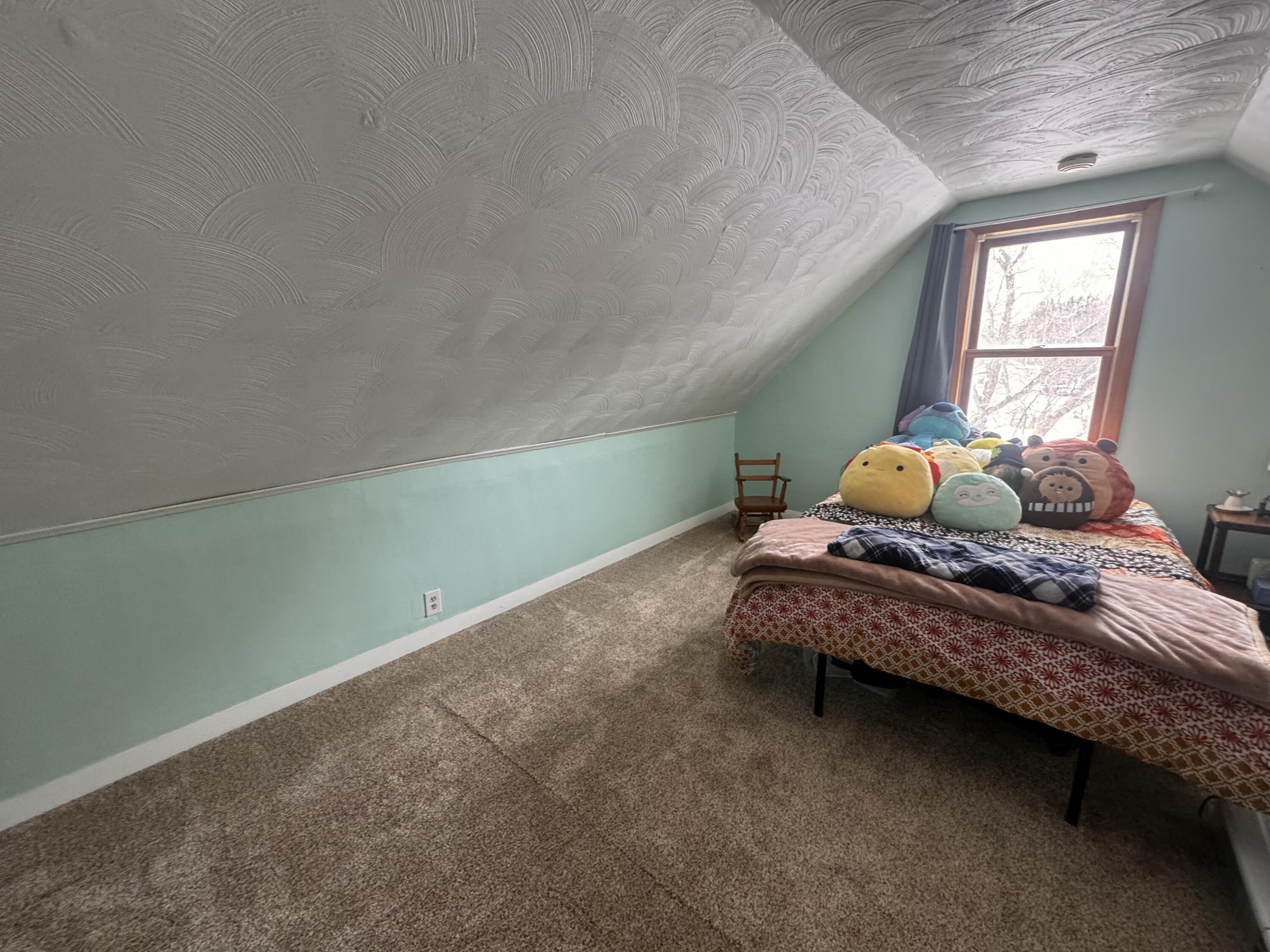 21 Thomas Avenue, Caribou, ME, 04736