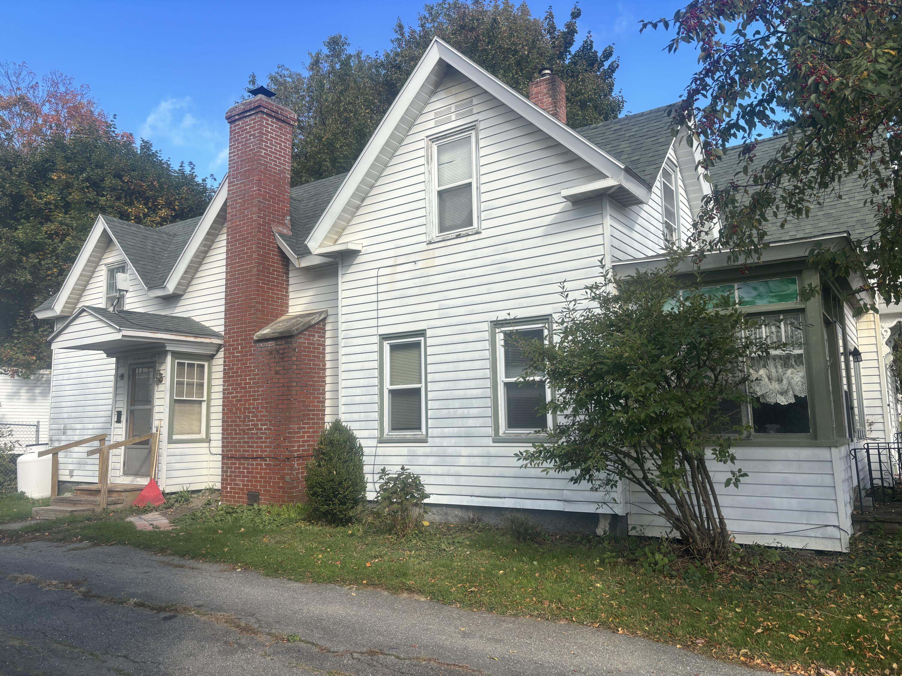 Photo of 115 Middle Street Pittsfield ME 04967