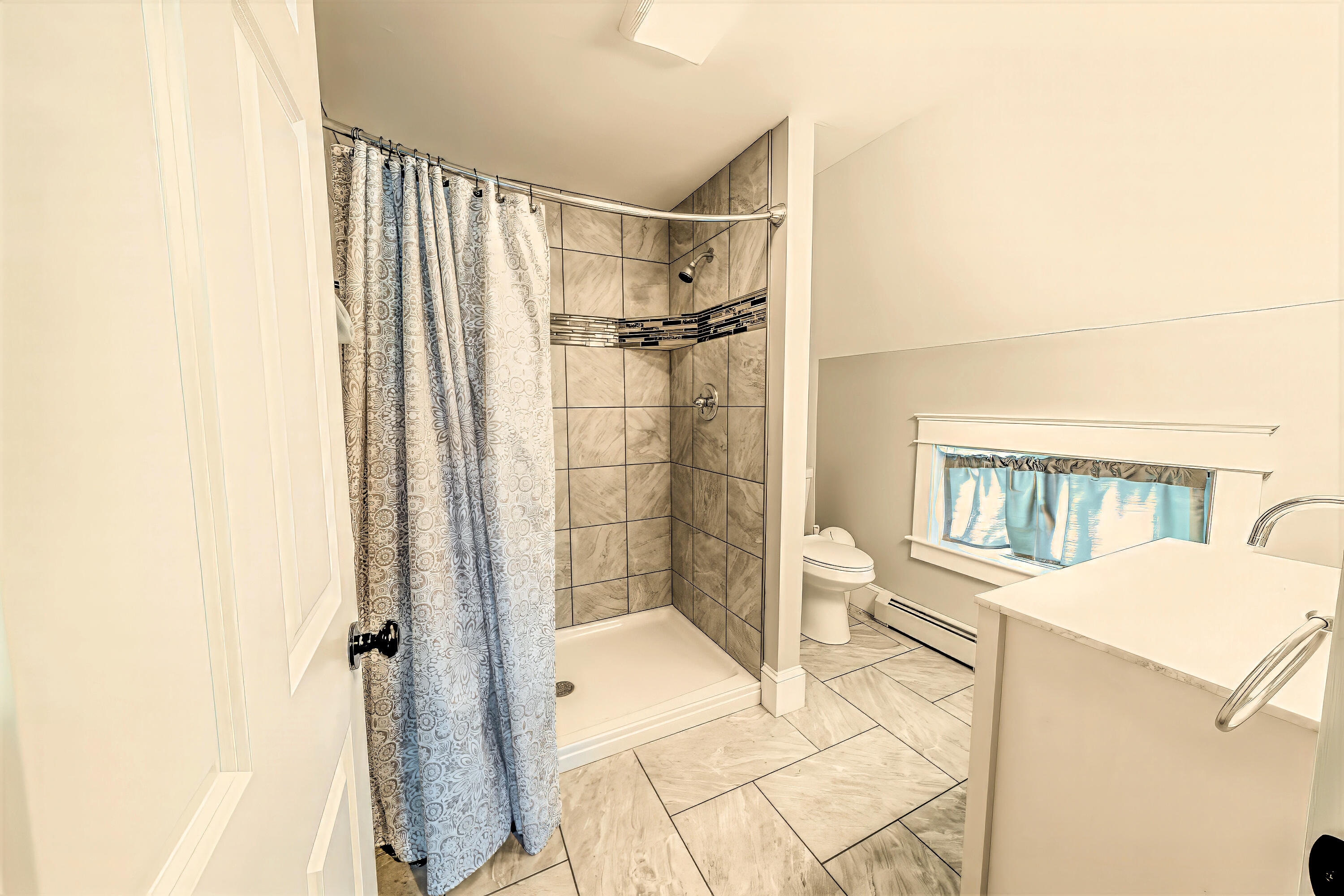 304 N Main Road N, Hampden, ME, 04444