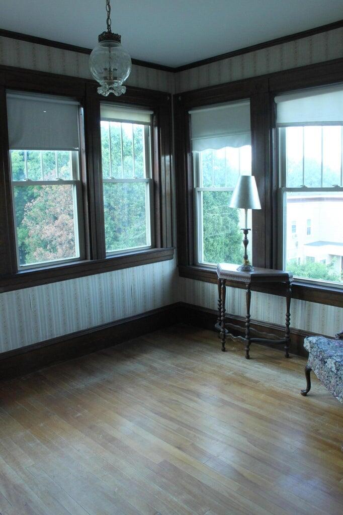 2nd floor bedroom or office space