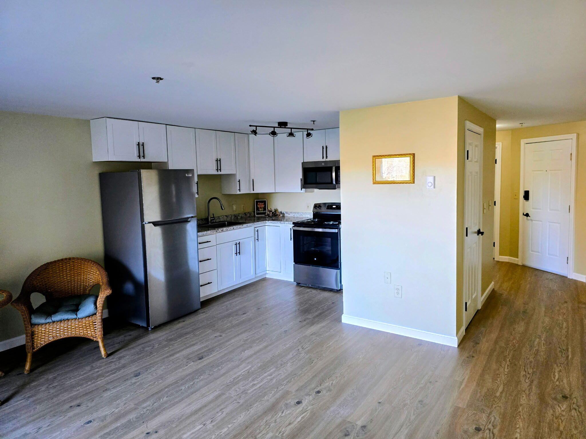 Damariscotta Real Estate – Homes for Sale in a Classic Coastal Town