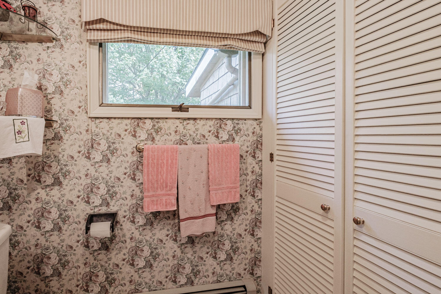 219 Irish Neighborhood Road, Greenwood, ME, 04255