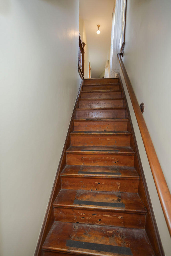 72 Main Street, Peru, ME, 04290