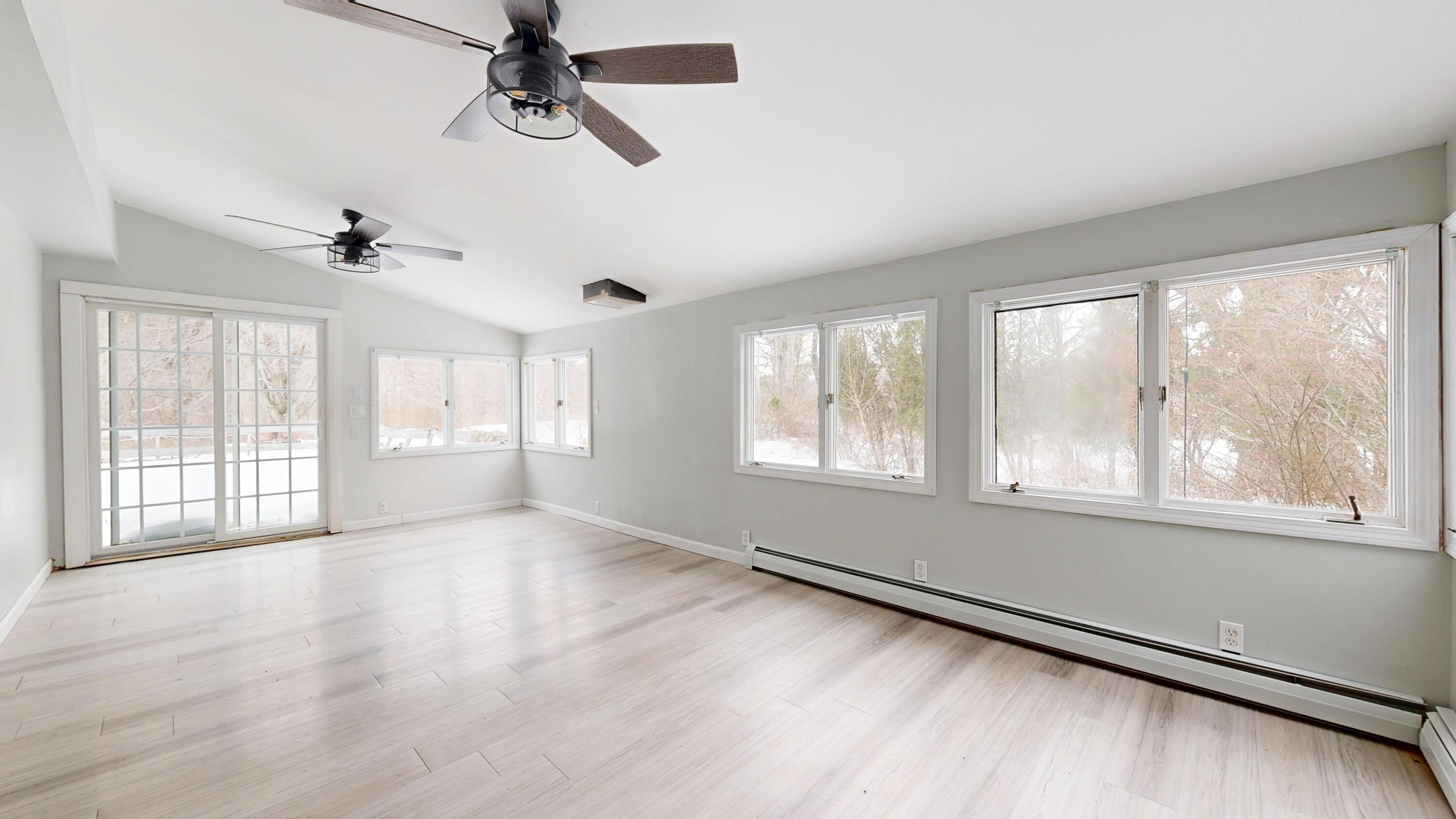 121-123 Oak Hill Road, Auburn, ME, 04210