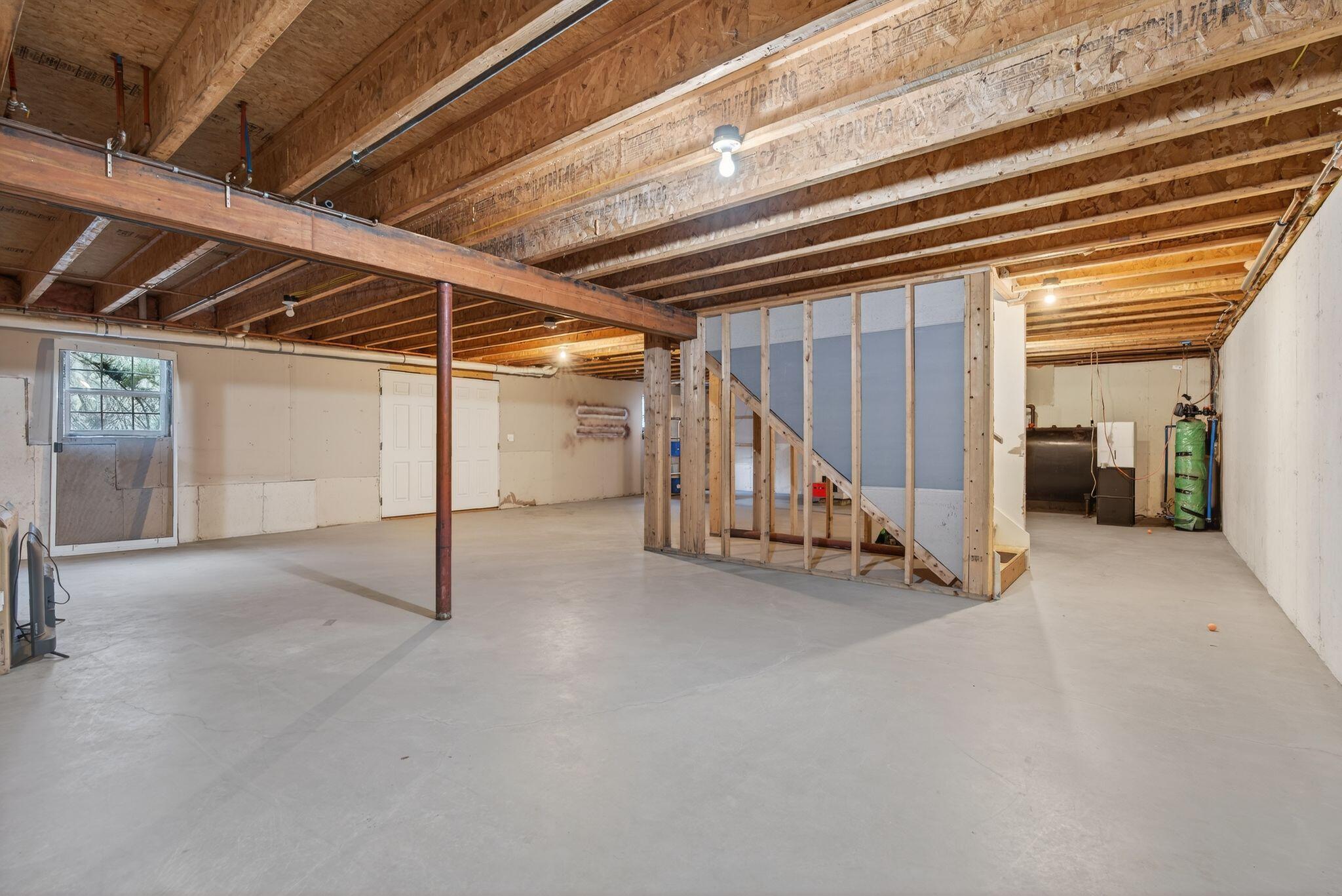 64 Moody Road, Brunswick, ME, 04011