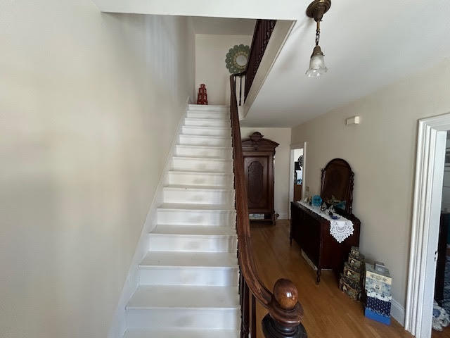 41 Grove Street, Belfast, ME, 04915