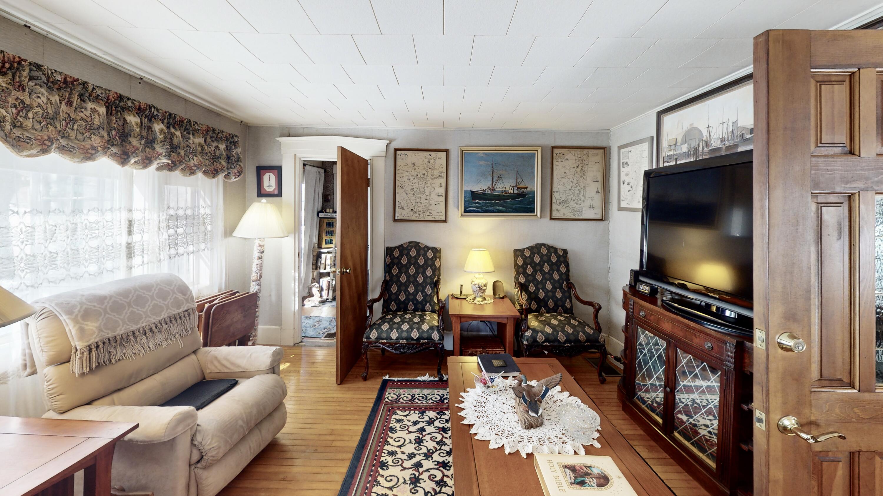 124 Thomas Hill Road, Lee, ME, 04455