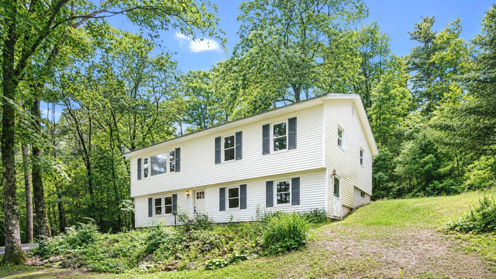 152 Blake Road, Standish, ME 04084 152 Blake Road Standish Maine (2)