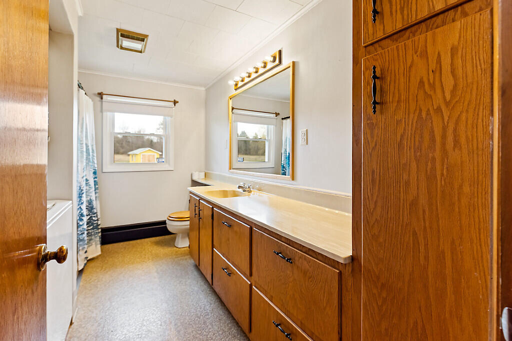 176 Fairfield Street, Oakland, ME, 04963