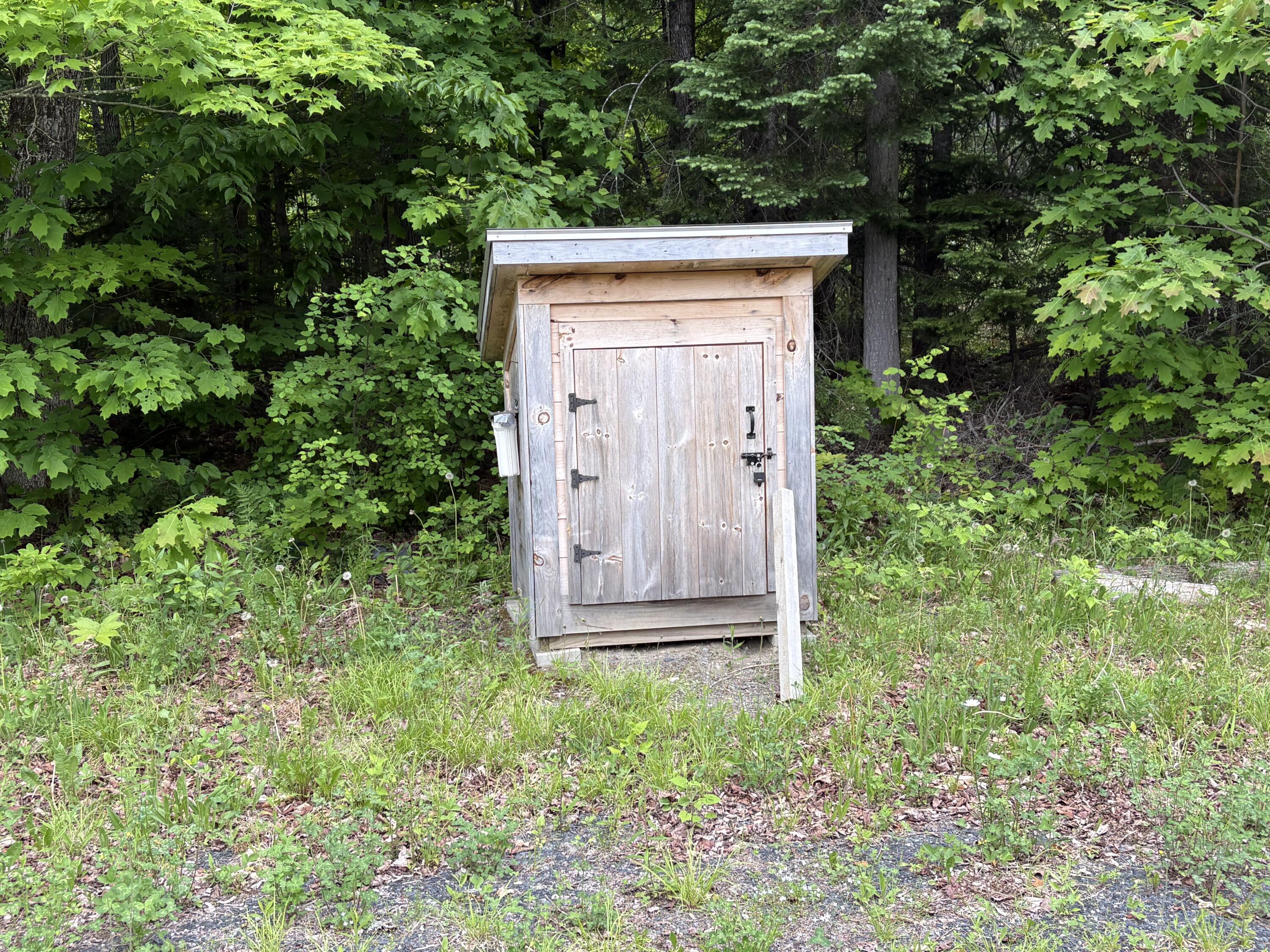 22 Monument Road, Abbot, ME 04406 IMG_3325