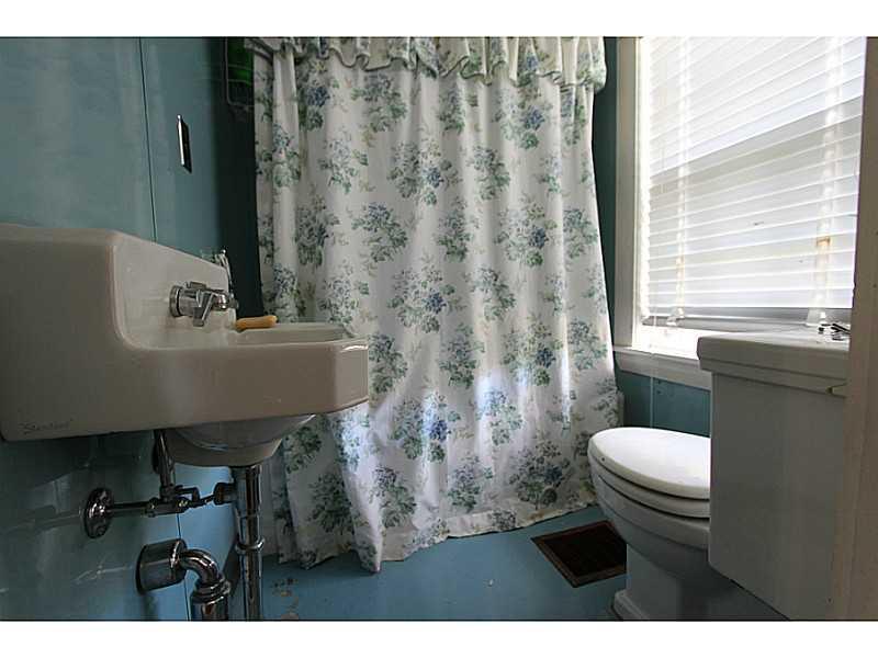 87 East Andover Road, Andover, ME, 04216