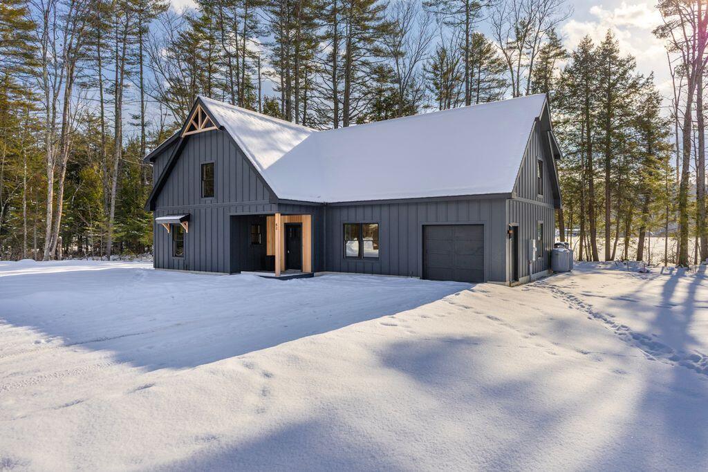 62 East Point Way, Norway, ME, 04268