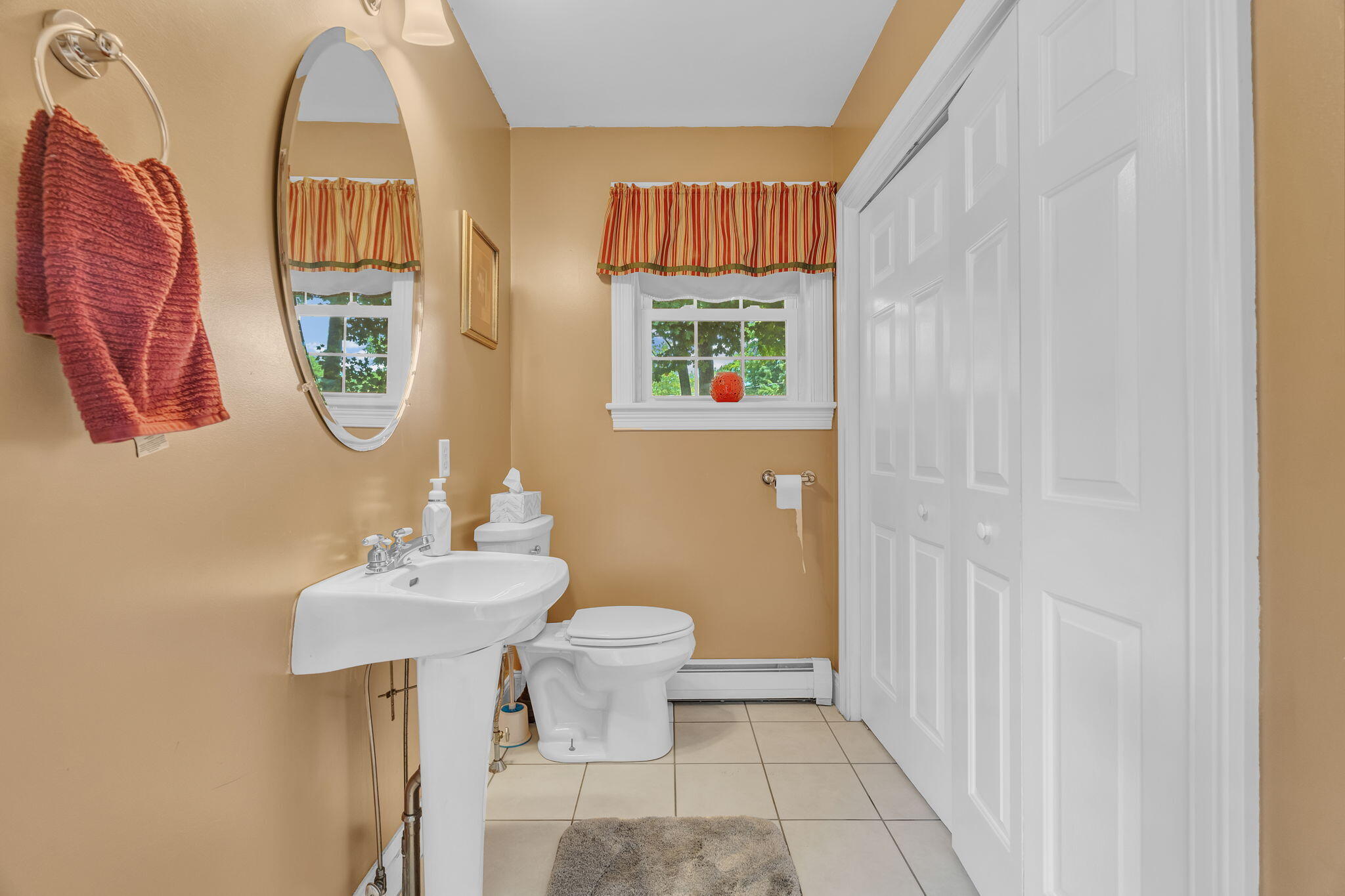 5 Chenault Street, Lewiston, ME 04240 21-web-or-mls-5-chenault-st