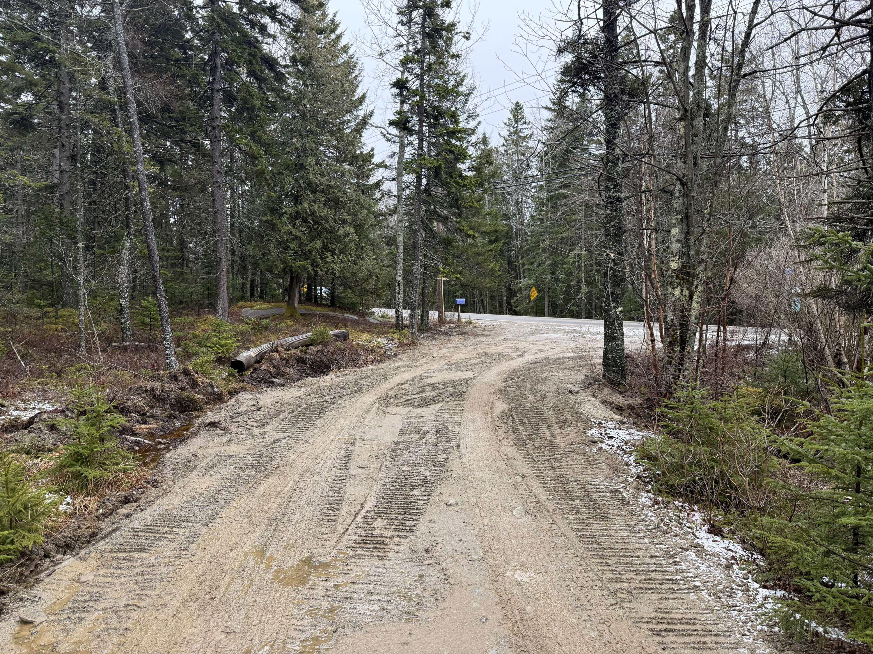12-1 S Burnt Cove Road, Stonington, ME, 04681