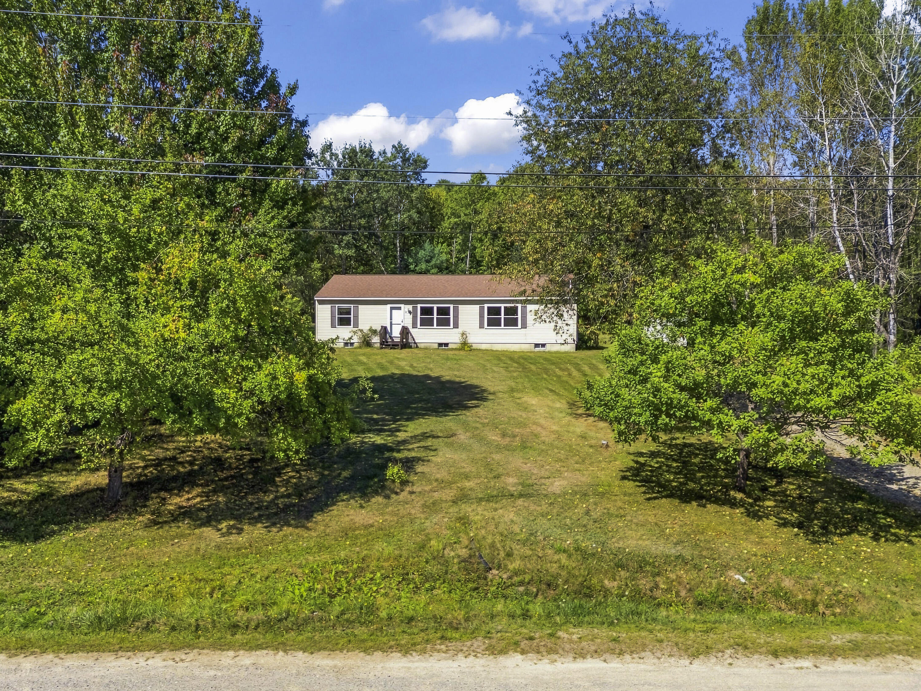 Photo of 7 Meadow Way Richmond ME 04357