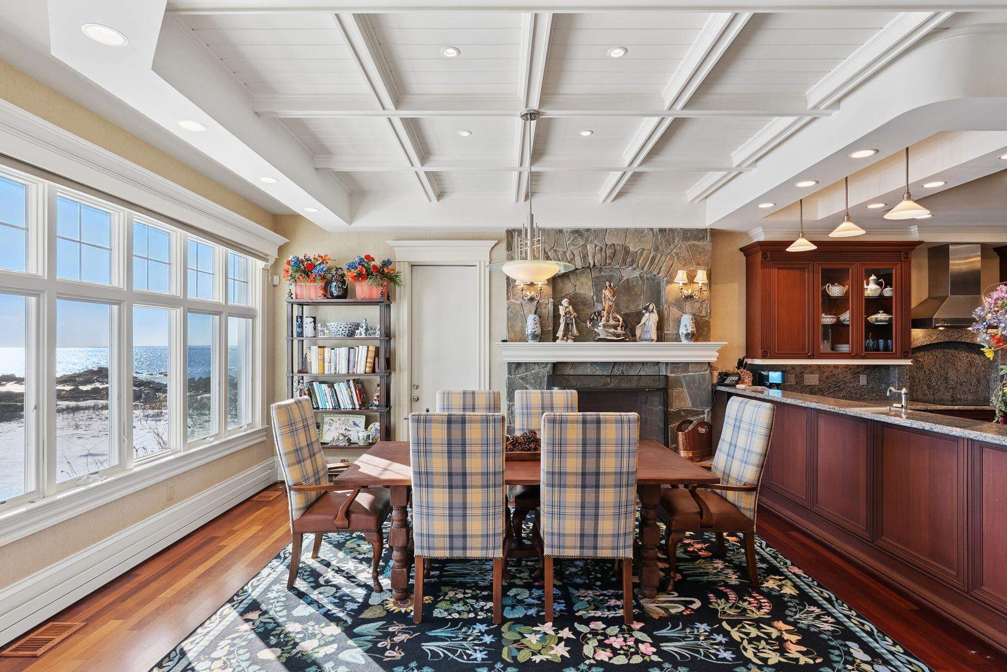 17 Seaview Avenue, Kennebunkport, ME, 04046