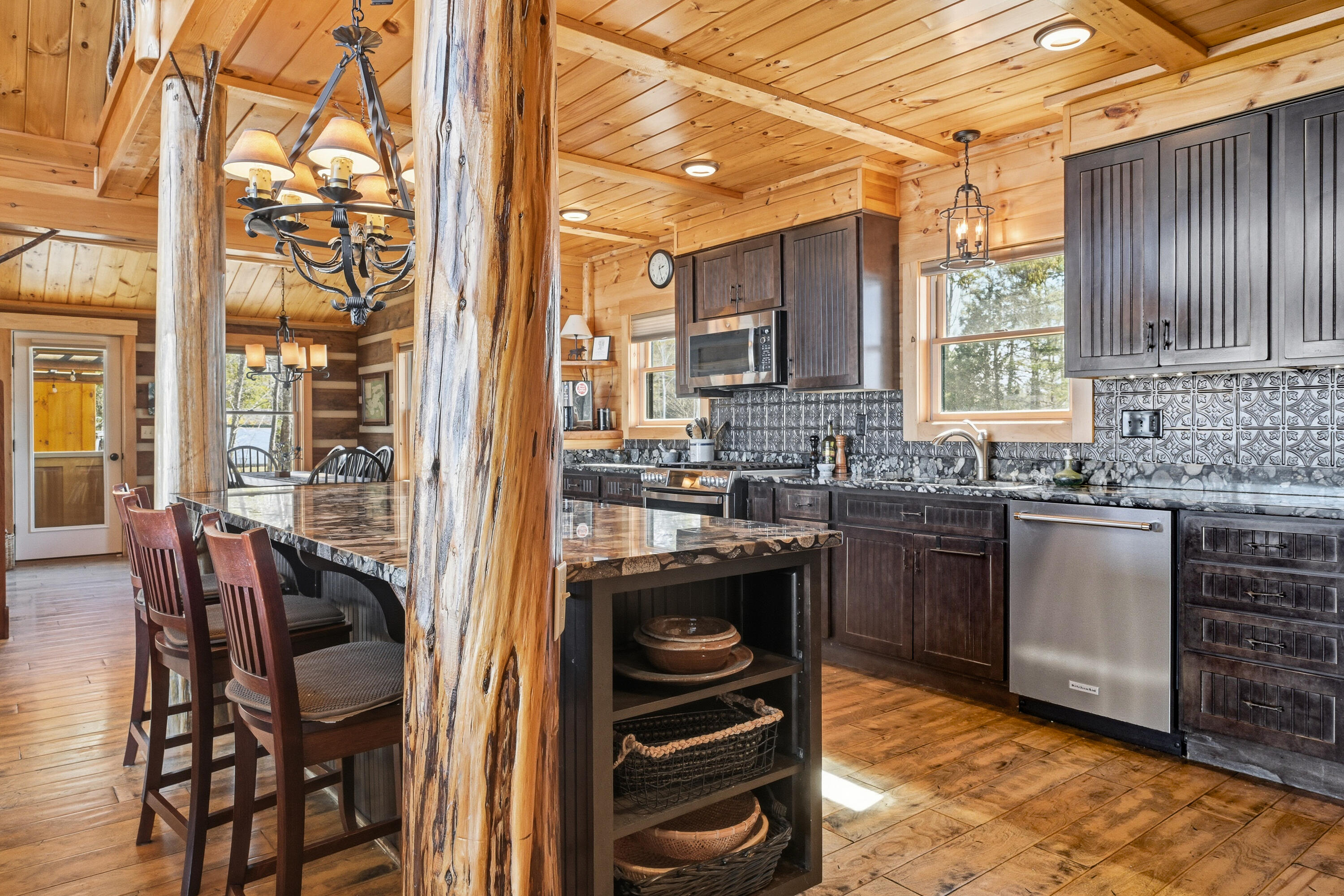 99 Abena Shores, Belgrade, ME, 04917