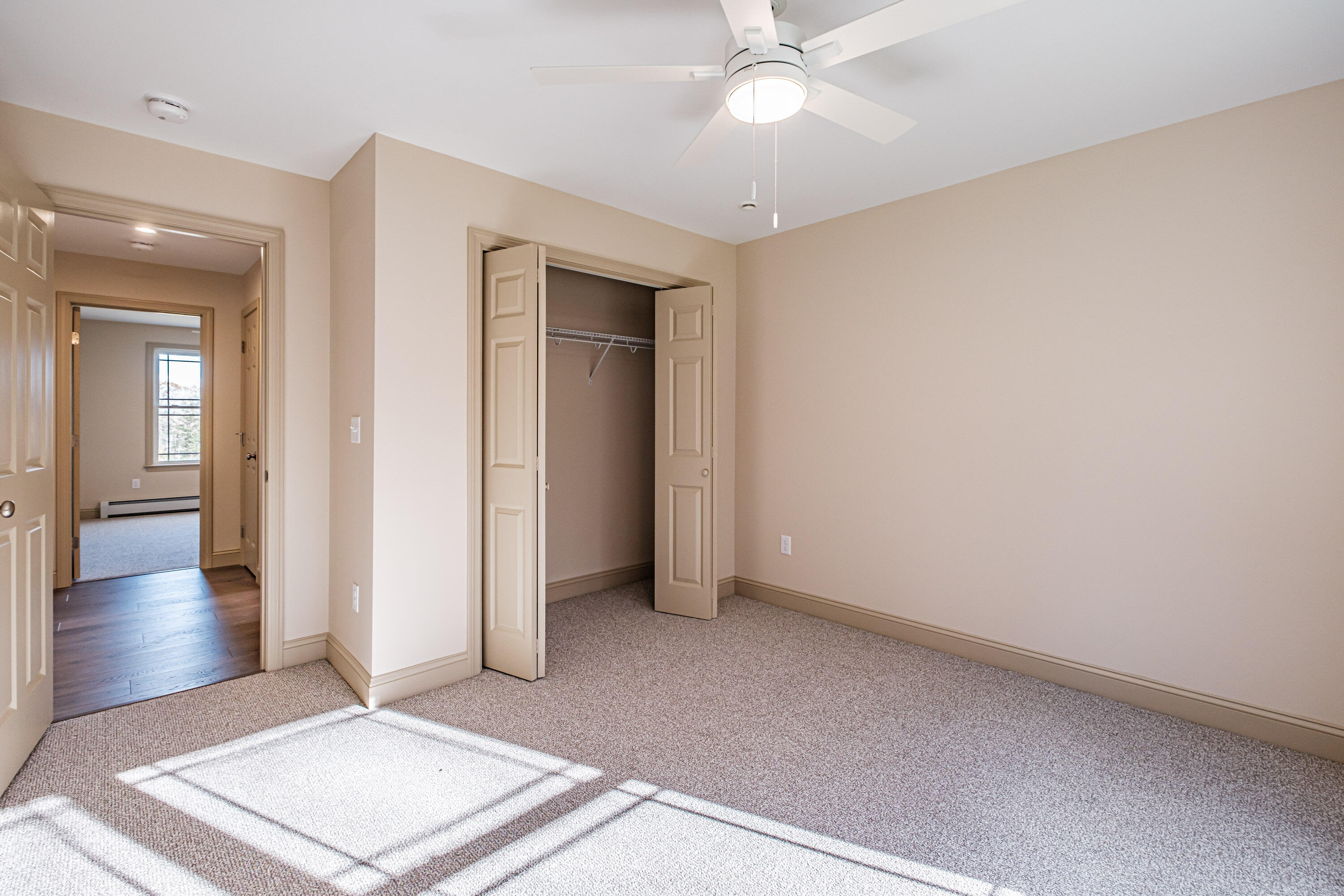 33 Woodbrey Lane, Standish, ME, 04084