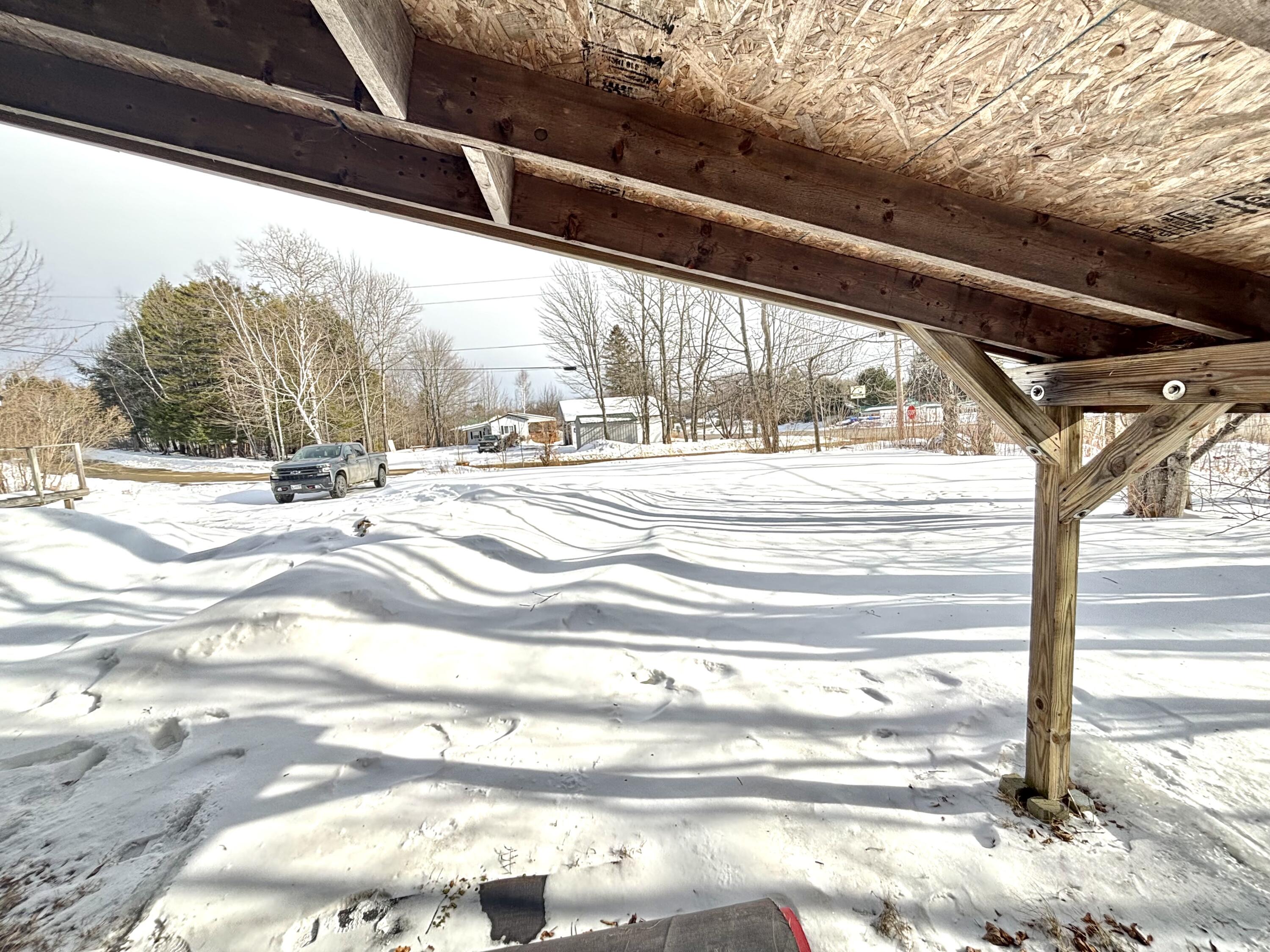 6 Horseshoe Road, Medway, ME, 04460