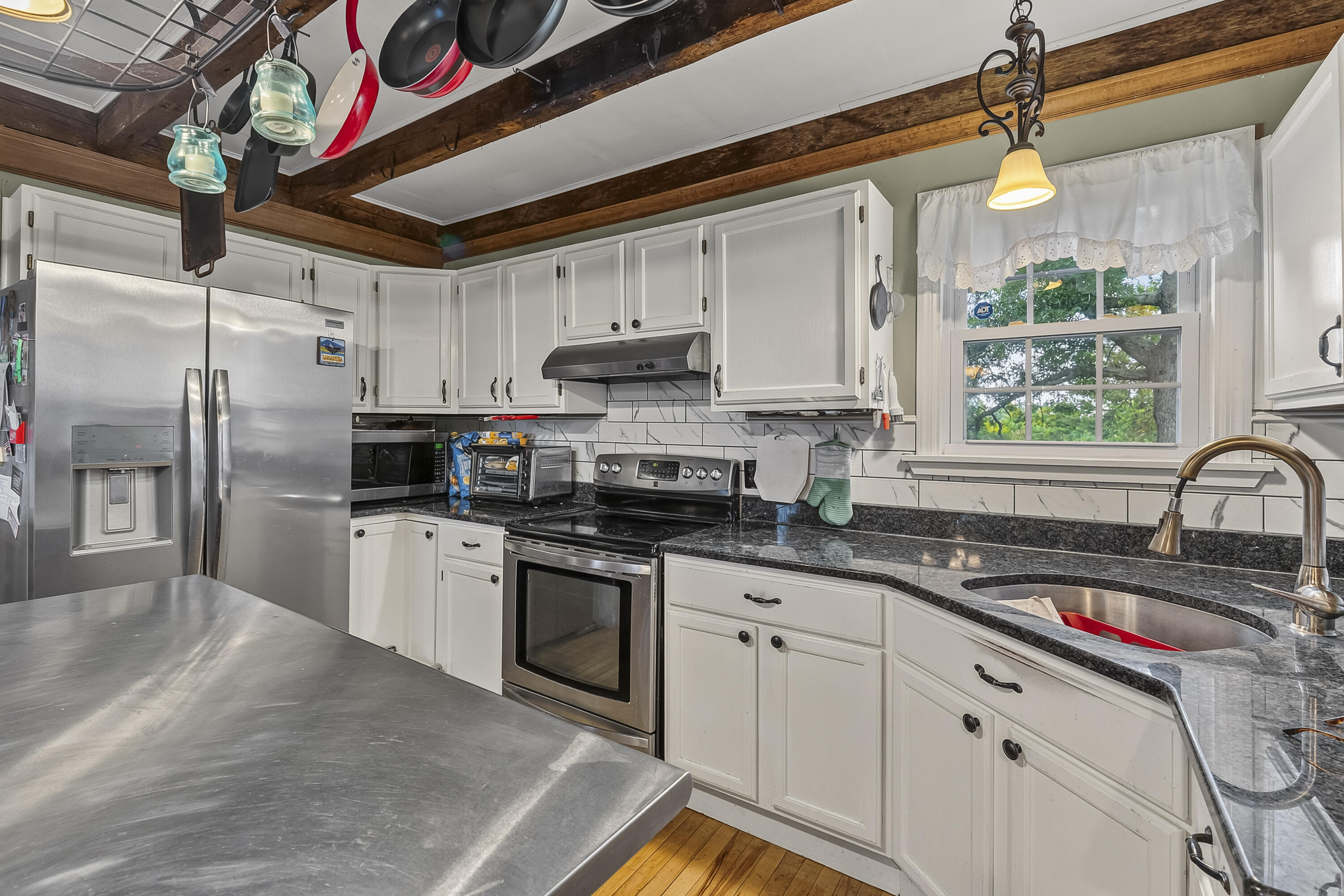 313 Portland Street, Berwick, ME 03901 Kitchen