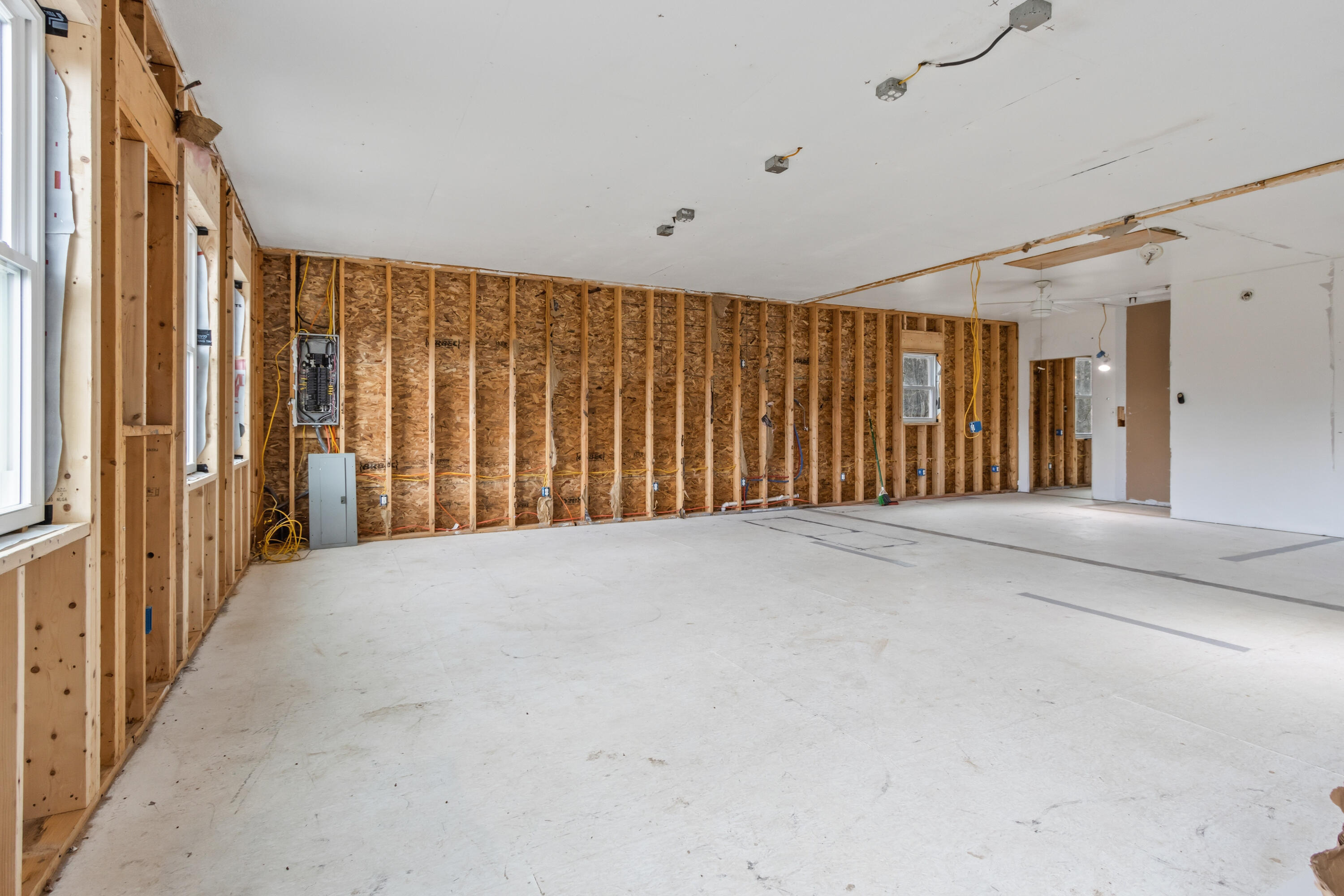 35 Location Road, Belgrade, ME, 04917