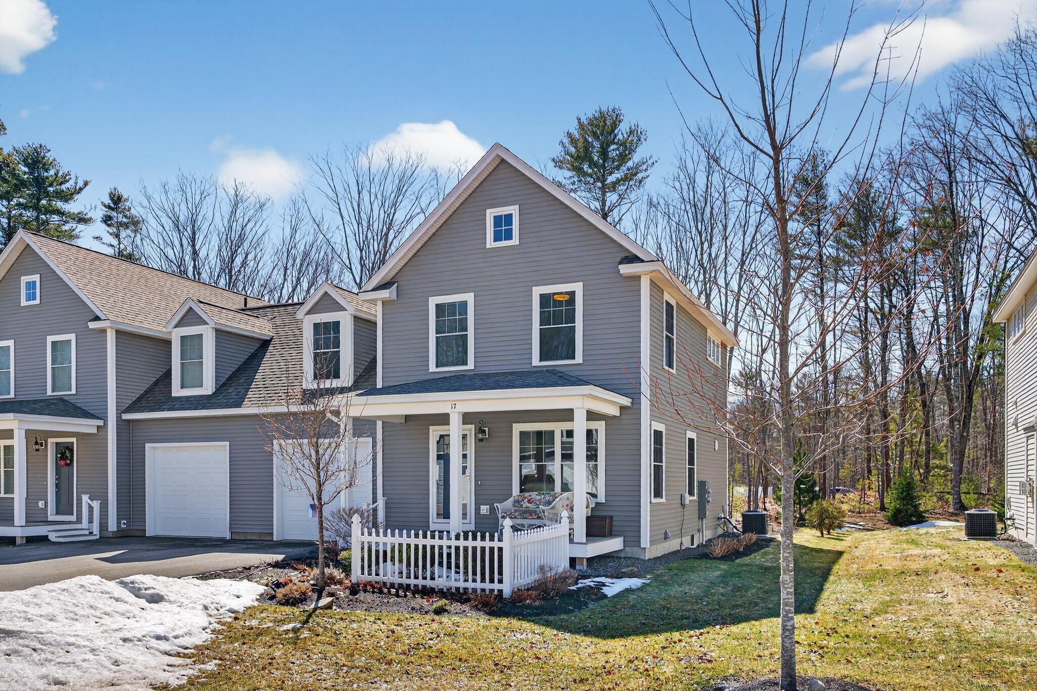 71 E Main Street, Searsport, ME, 04974