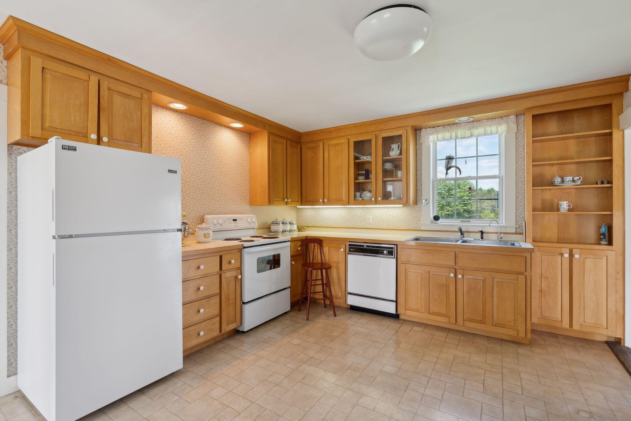 538 Malbons Mills Road, Skowhegan, ME, 04976