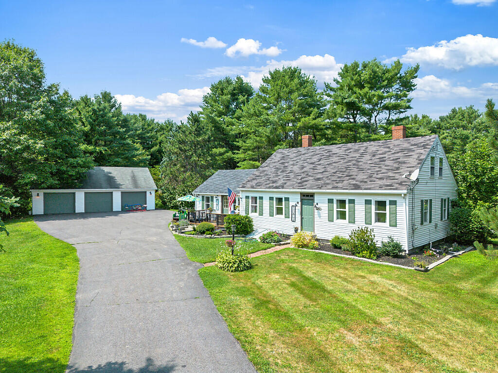 Photo of 220 Old Belgrade Road Augusta ME 04330