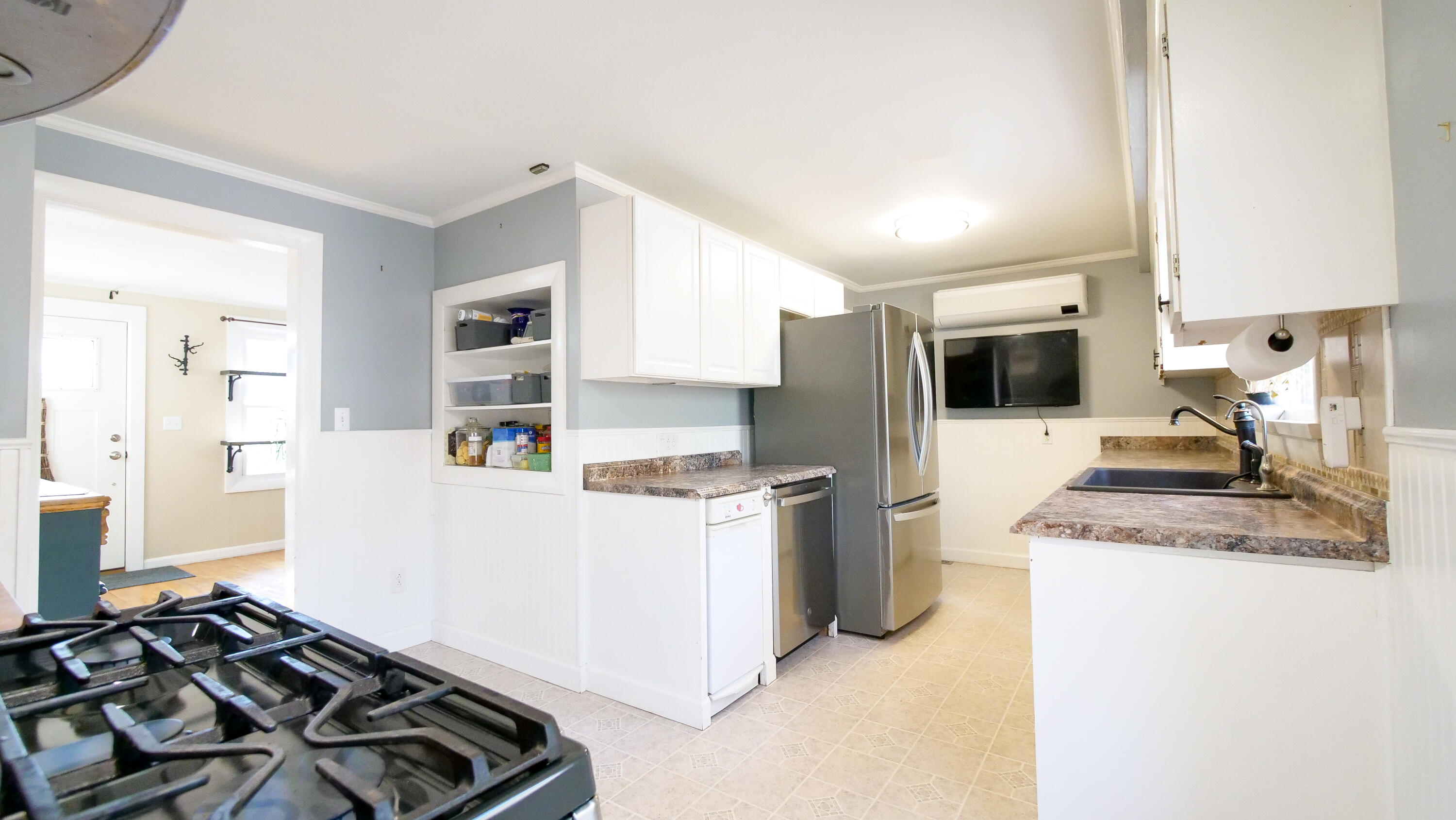 16 Gardner Road, Orono, ME, 04473