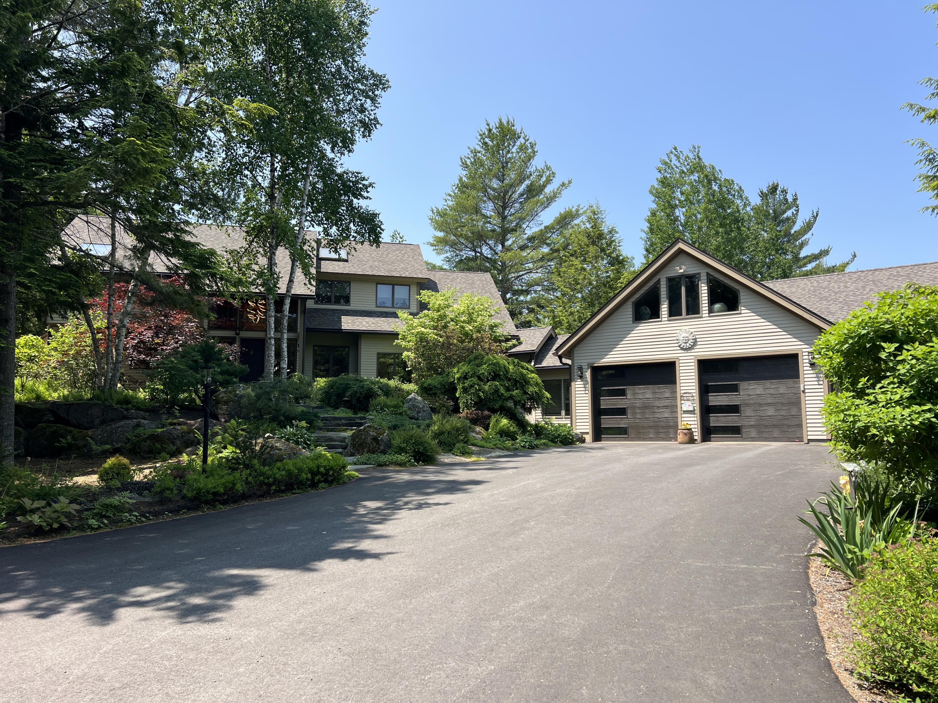 291 Molyneaux Road, Camden, ME, 04843