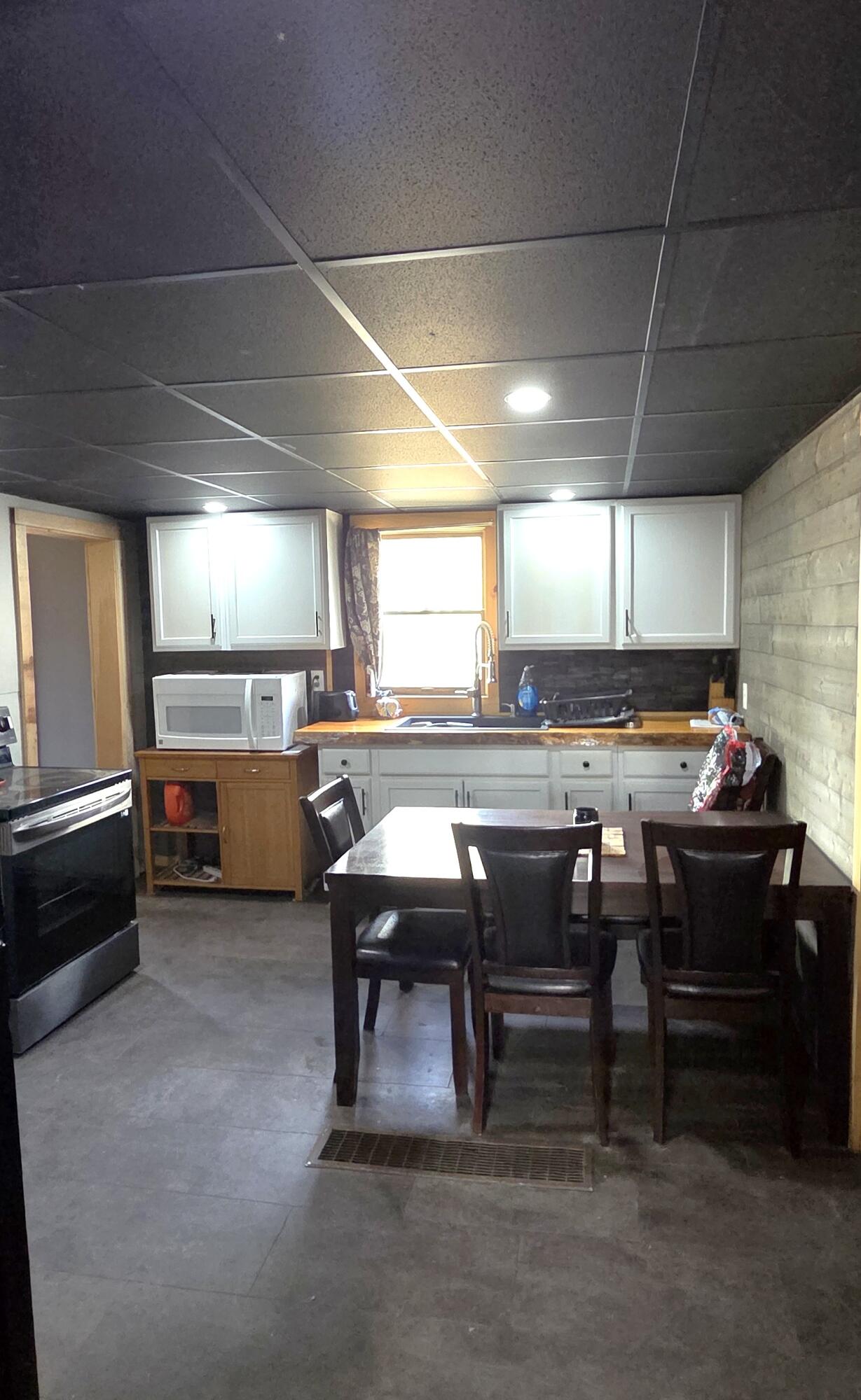 46 Fourth Street, Mexico, ME, 04257