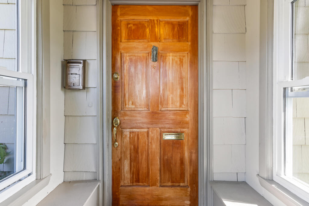 48 Belmont Street, Portland, ME 04101 DSC03017