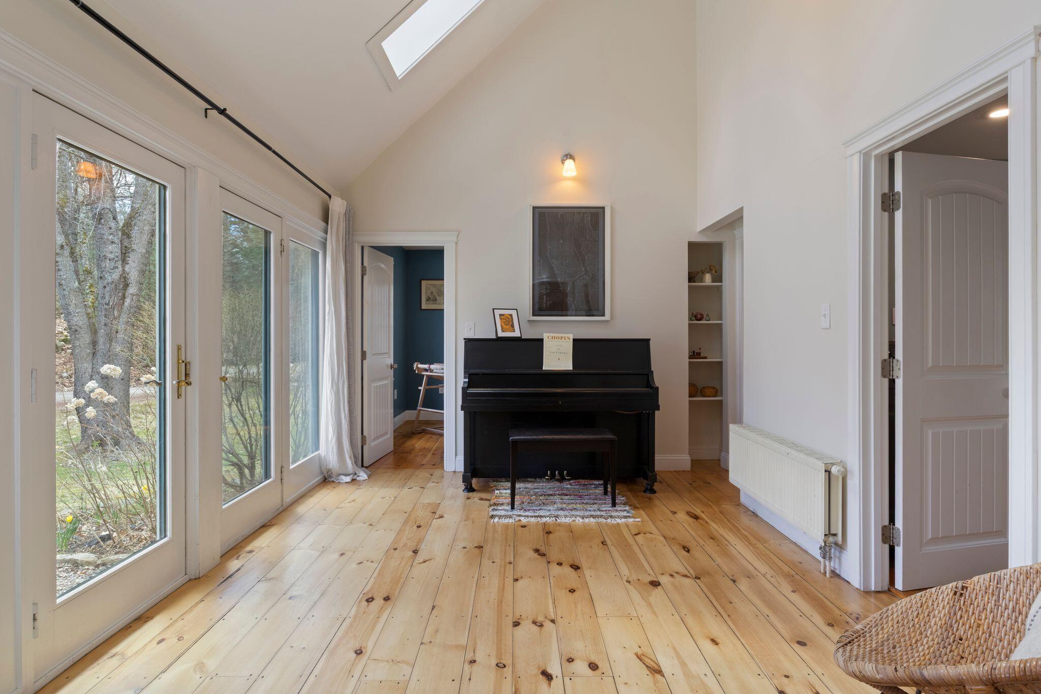 18 Glenview Road, Freeport, ME, 04032