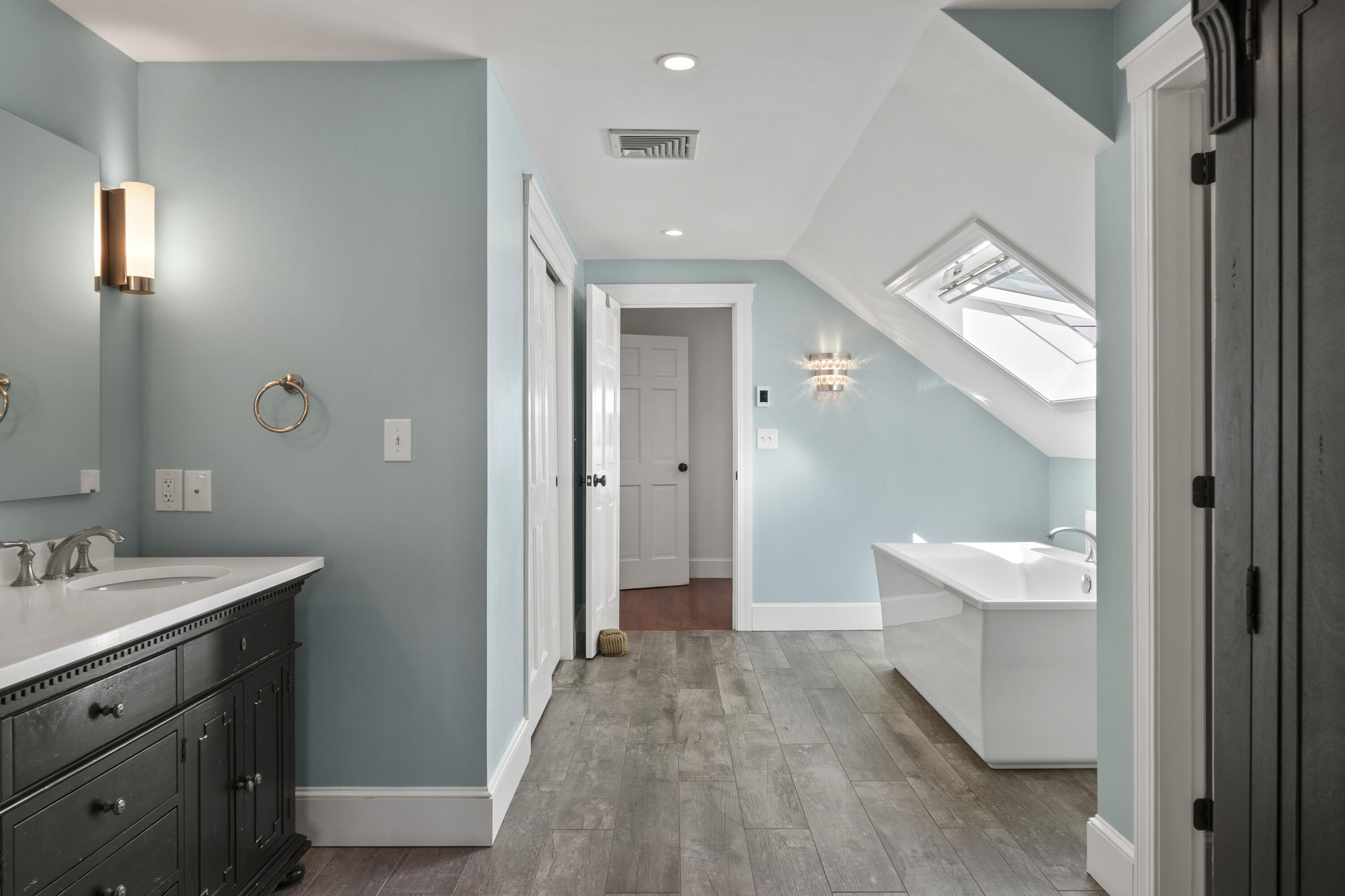 19 Salt Spray Lane, Cape Elizabeth, ME, 04107