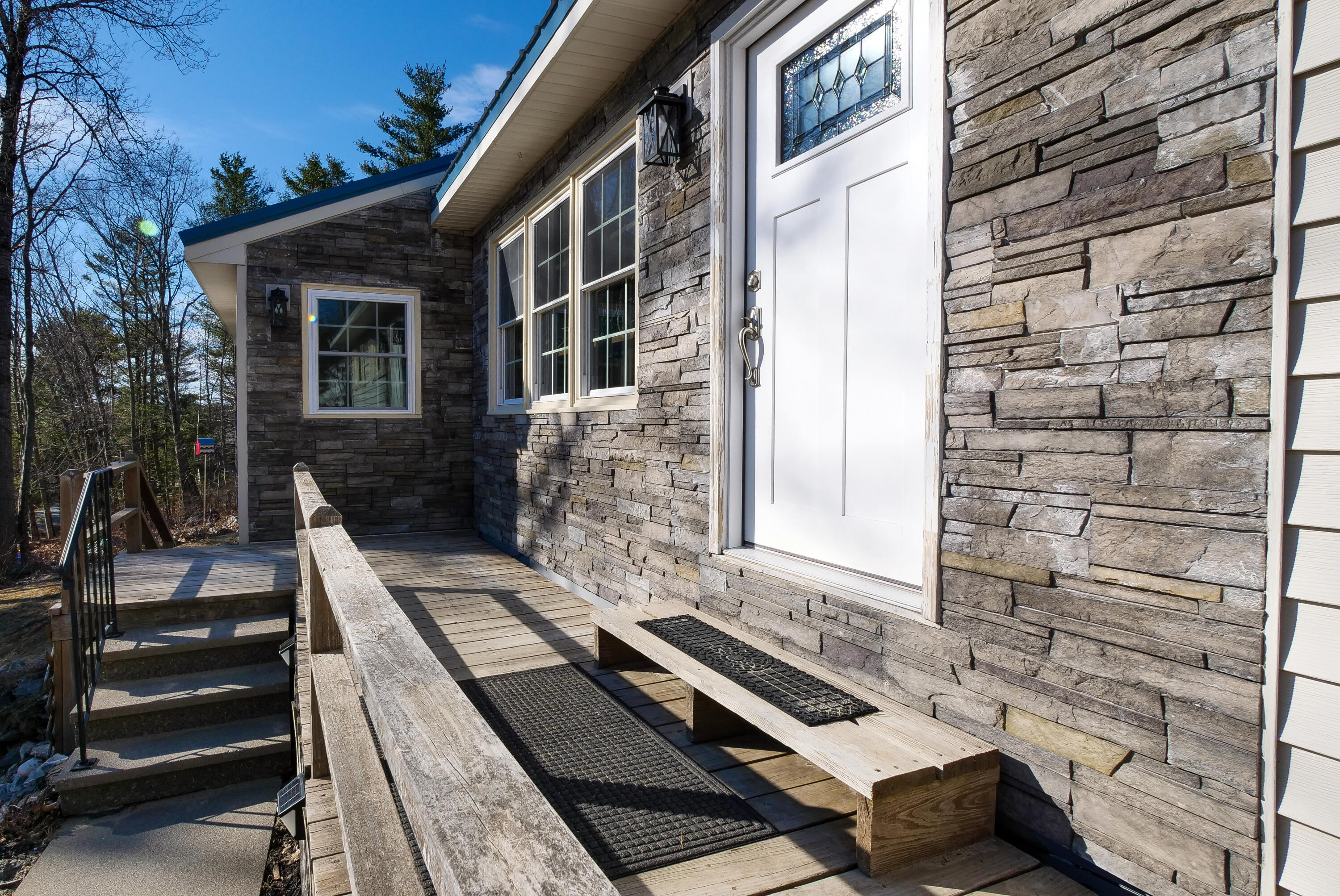 16 Gardner Road, Orono, ME, 04473