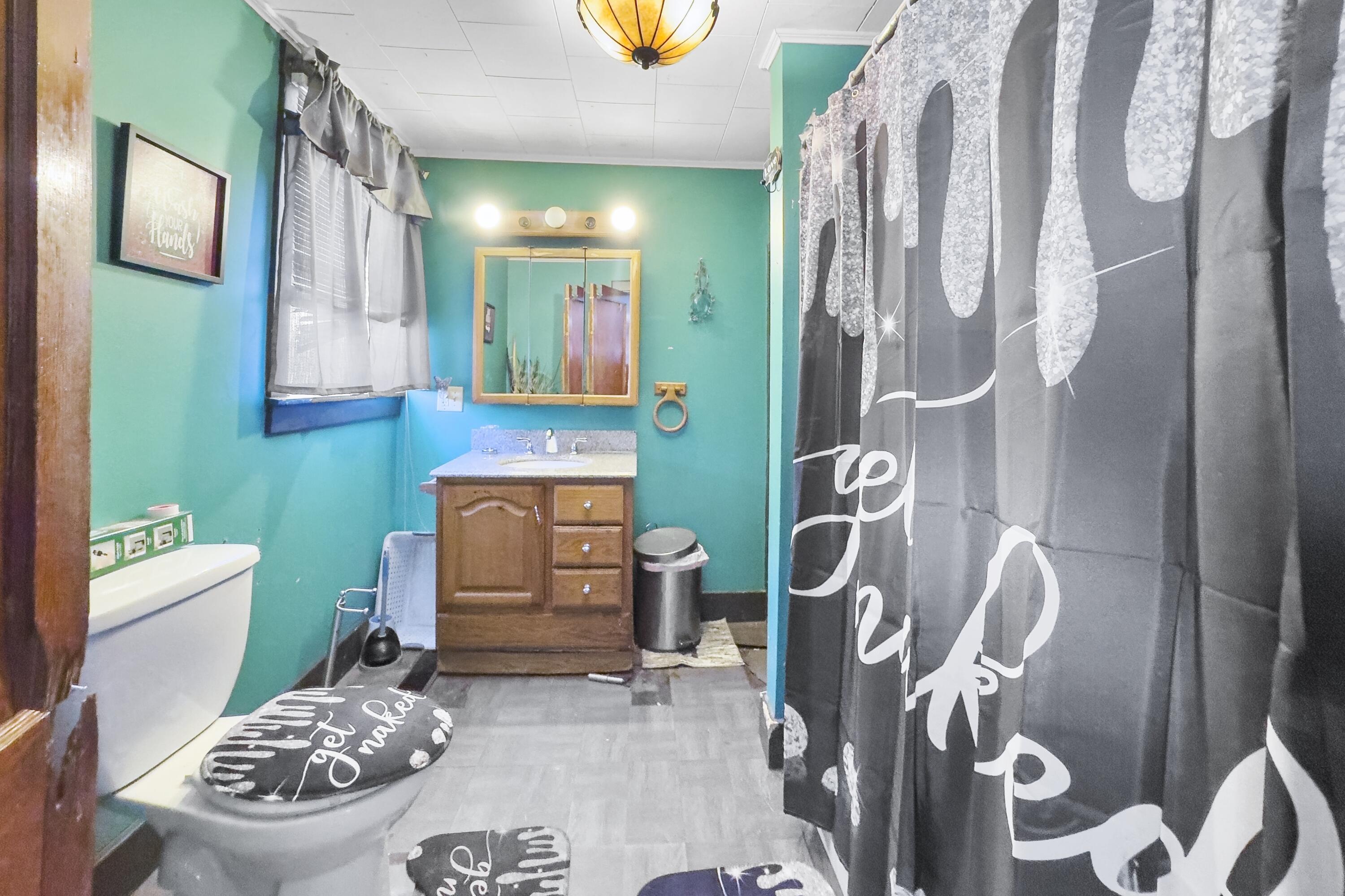 102 Beechwood Street, Thomaston, ME, 04861