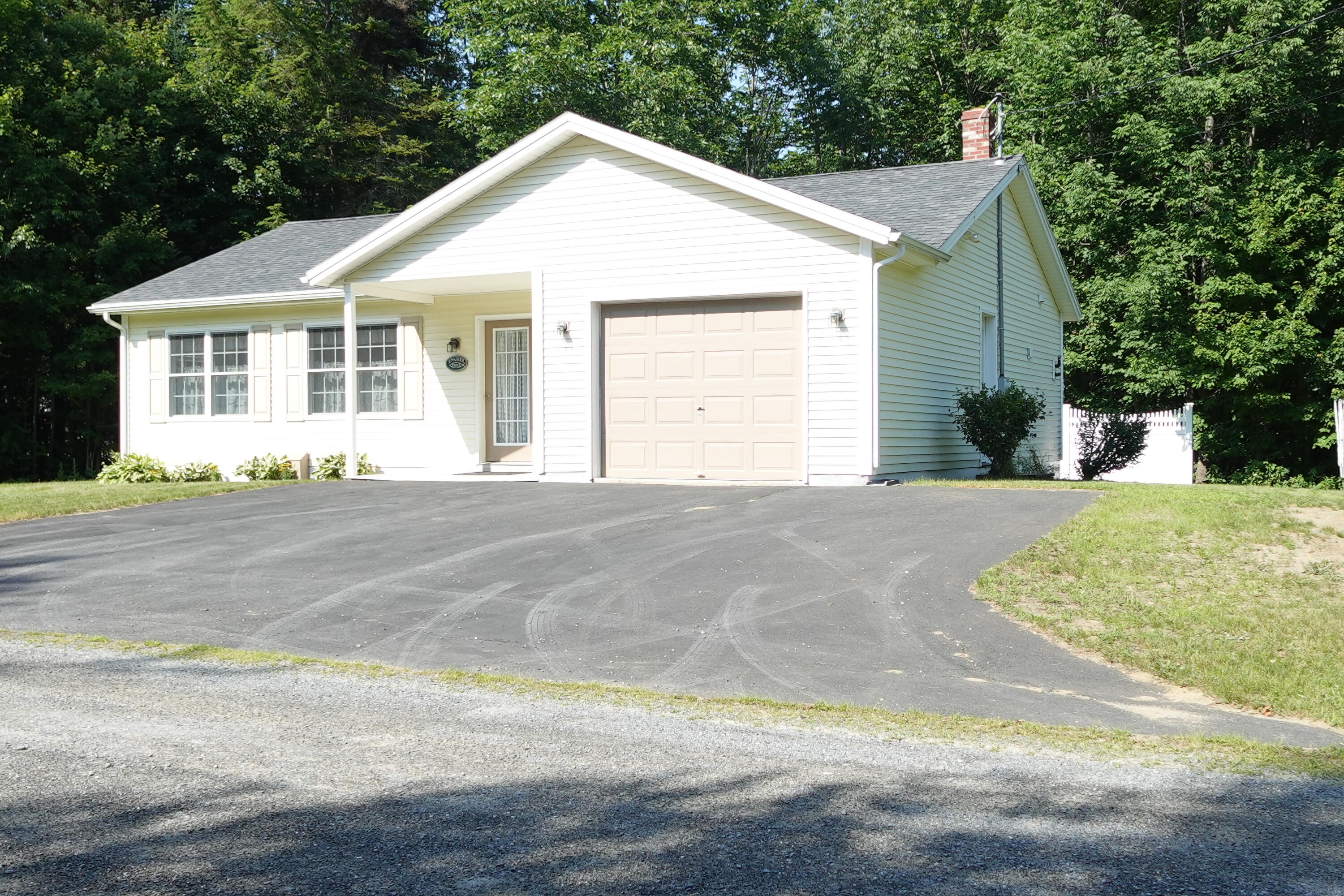 Photo of 106 Harris Lane Farmington ME 04938