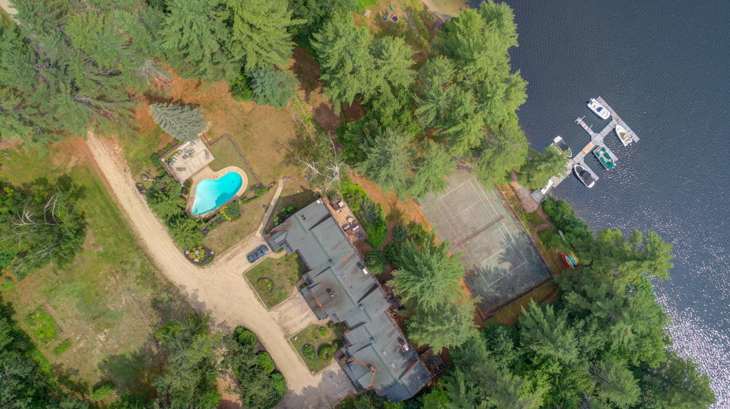 16 Millers Way 16