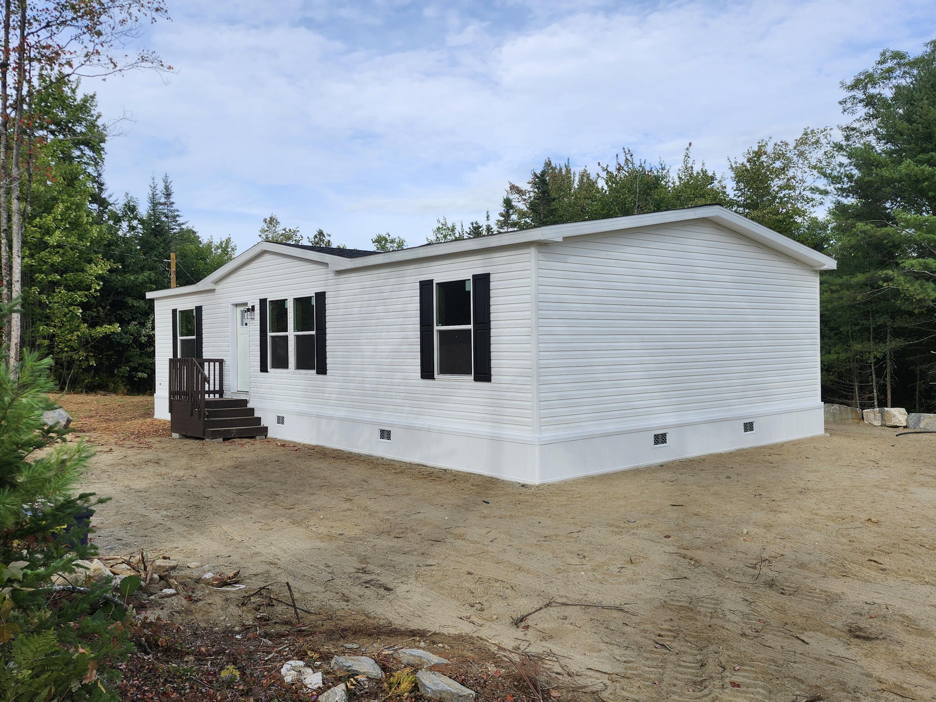Photo of 14 Gunners Way Dresden ME 04342